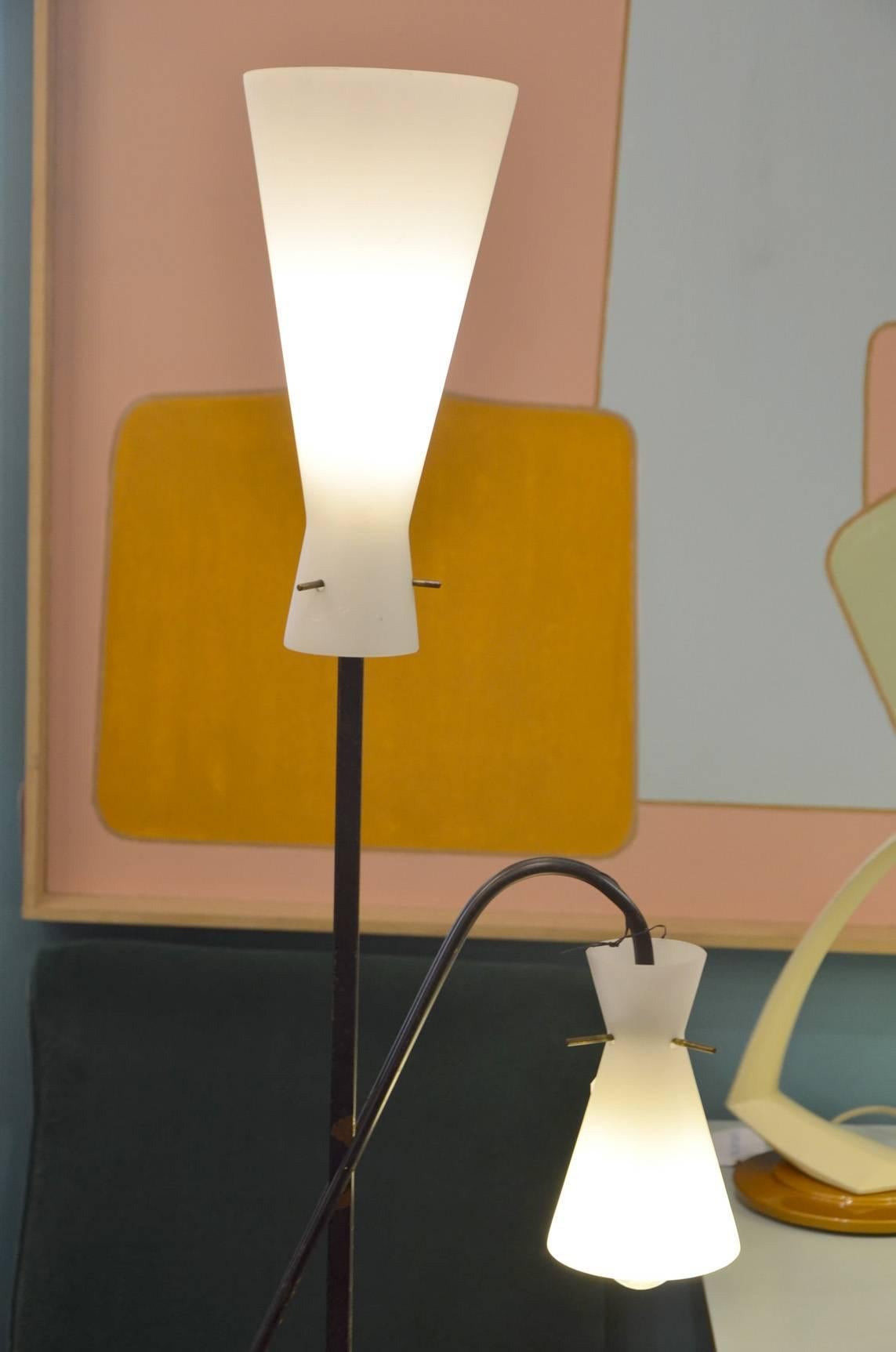 Mid-Century Modern Beautiful Italian Stilnovo Floor Lamp, circa 1960 For Sale