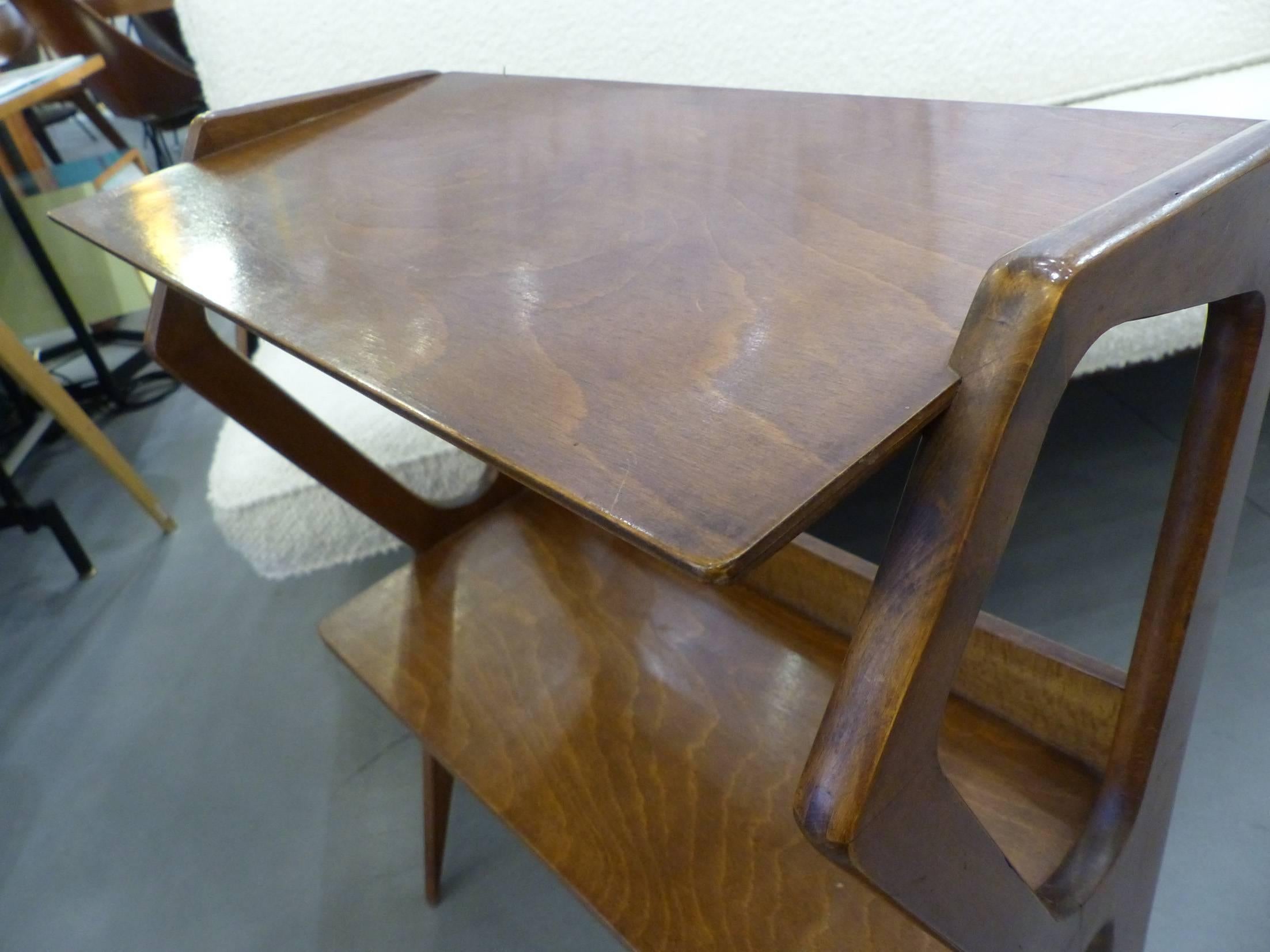 Beautiful Italian Side Table, circa 1960 In Excellent Condition For Sale In Megeve, FR