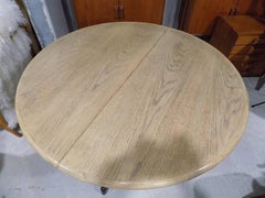 Beautiful French Extensible Round Table, circa 1960
