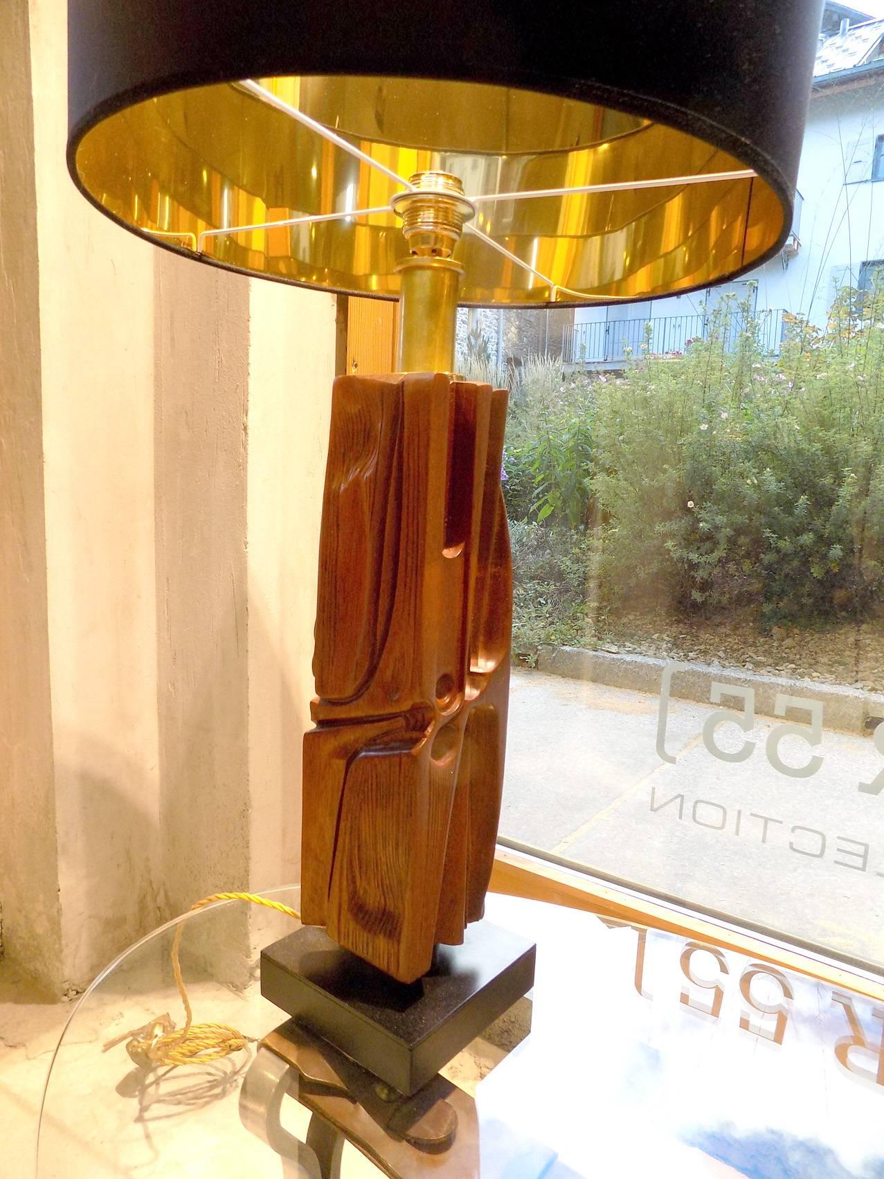 Beautiful Pair of Italian Wood Sculpted Table Lamp 1
