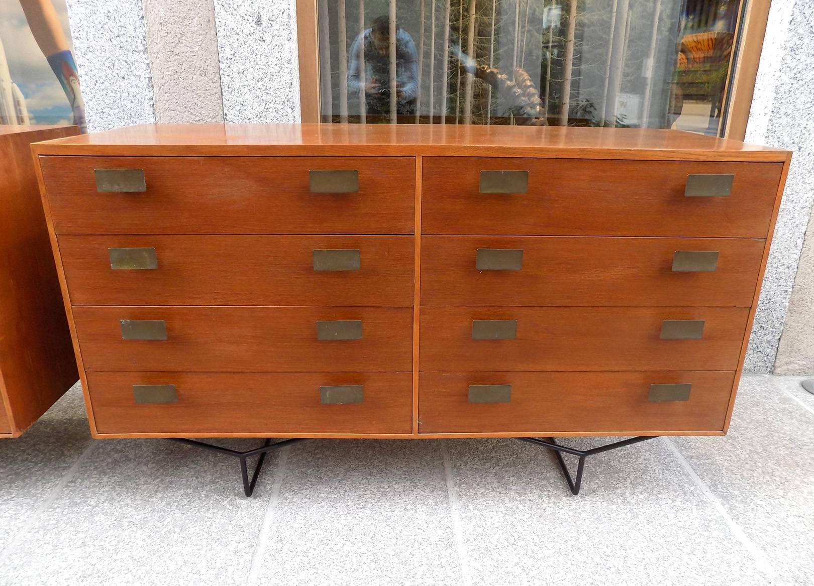 Mid-Century Modern Fantastic Pair of 1960 Italian Commodes For Sale