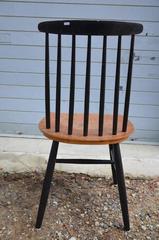 Beautiful Set of Twelve Fanett Ilmari Tapiovaara Chairs, circa 1950