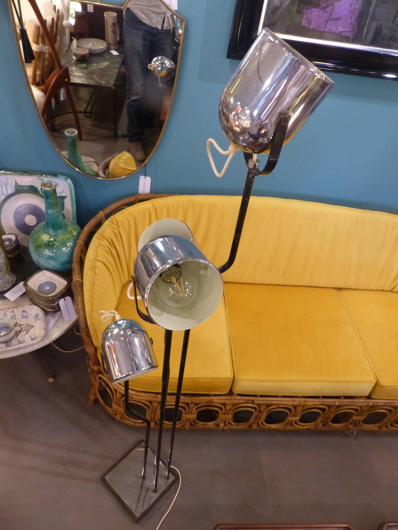 Mid-Century Modern Beautiful Floor Lamp by Reggiani, Italy, circa 1960 For Sale