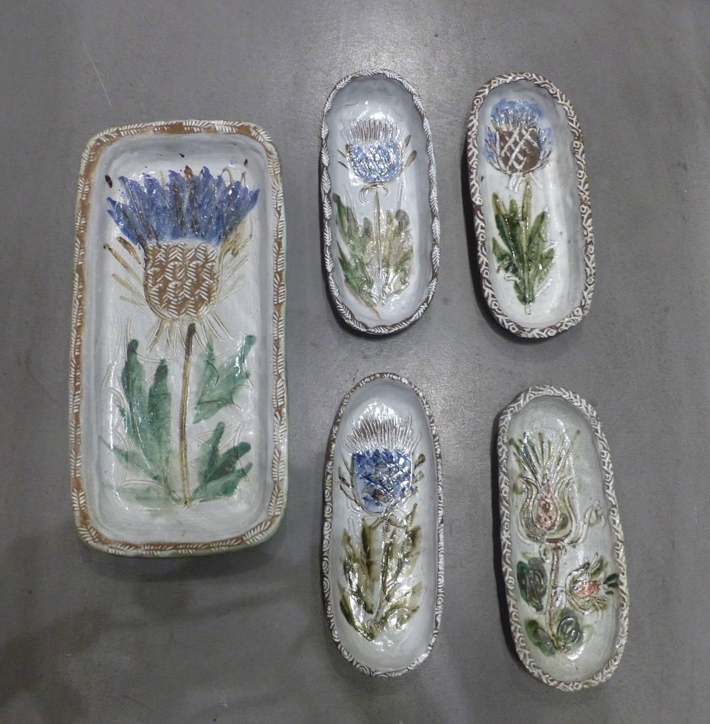 Albert Thiry beautiful set of five vides-poches, Vallauris circa 1960, in excellent condition
3x 29cm x 12cm x 3cm H
1x 44cm x 21cm x 4cm H.