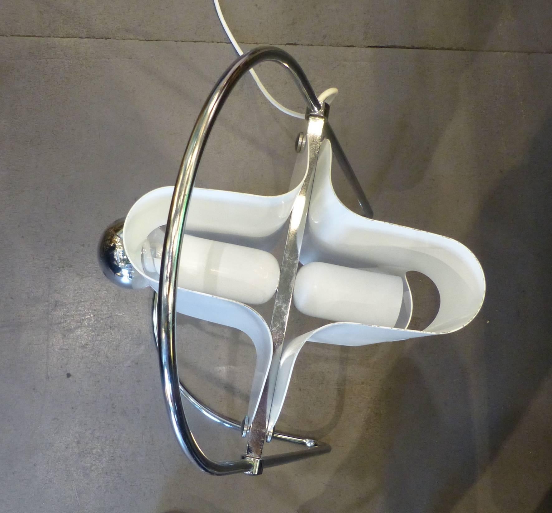 French Beautiful Goffredo Reggiani Table Lamp, circa 1960 For Sale