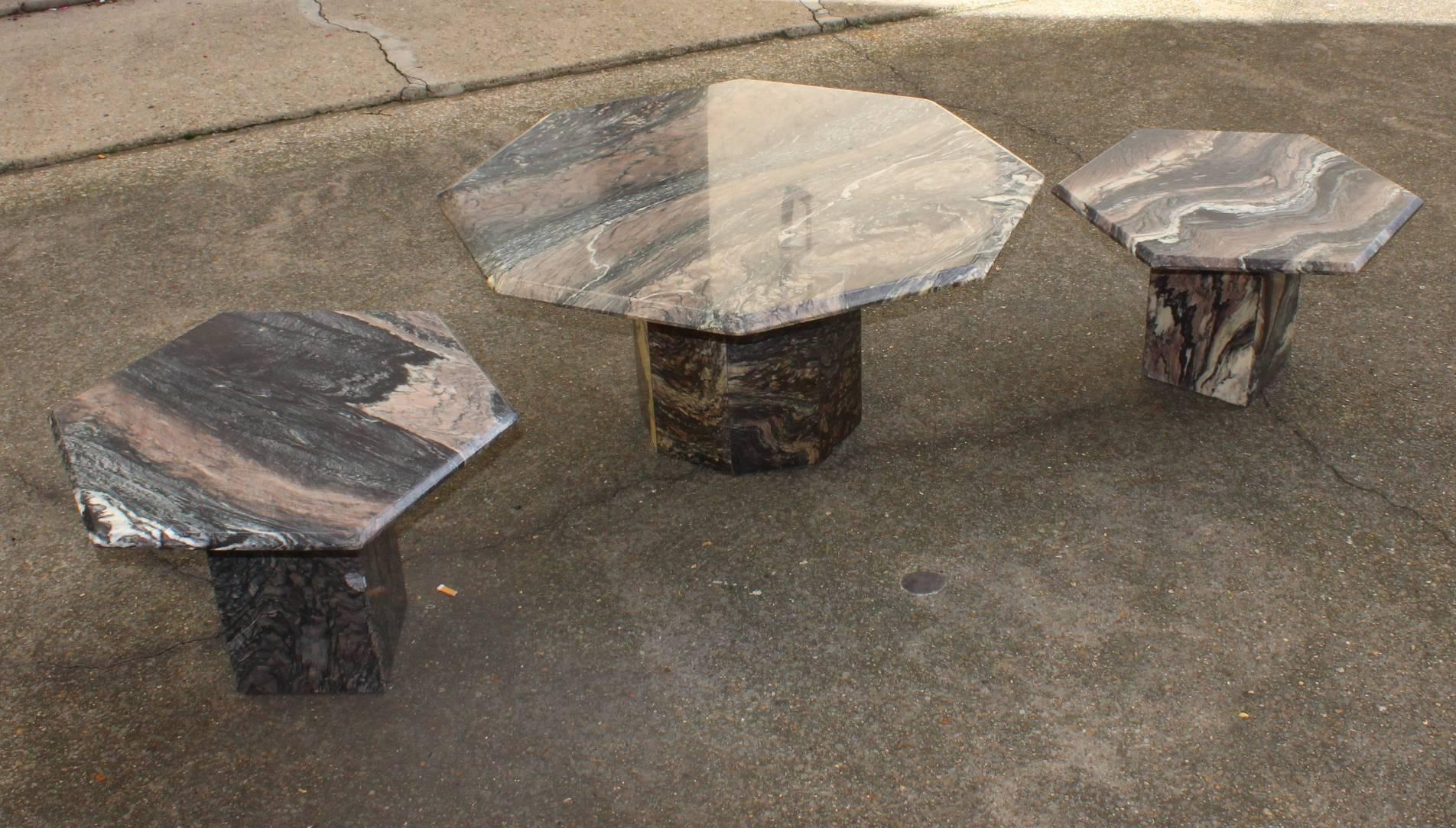 Mid-Century Modern Beautiful Set of Three Marble Nesting Cocktail Tables, circa 1960 For Sale