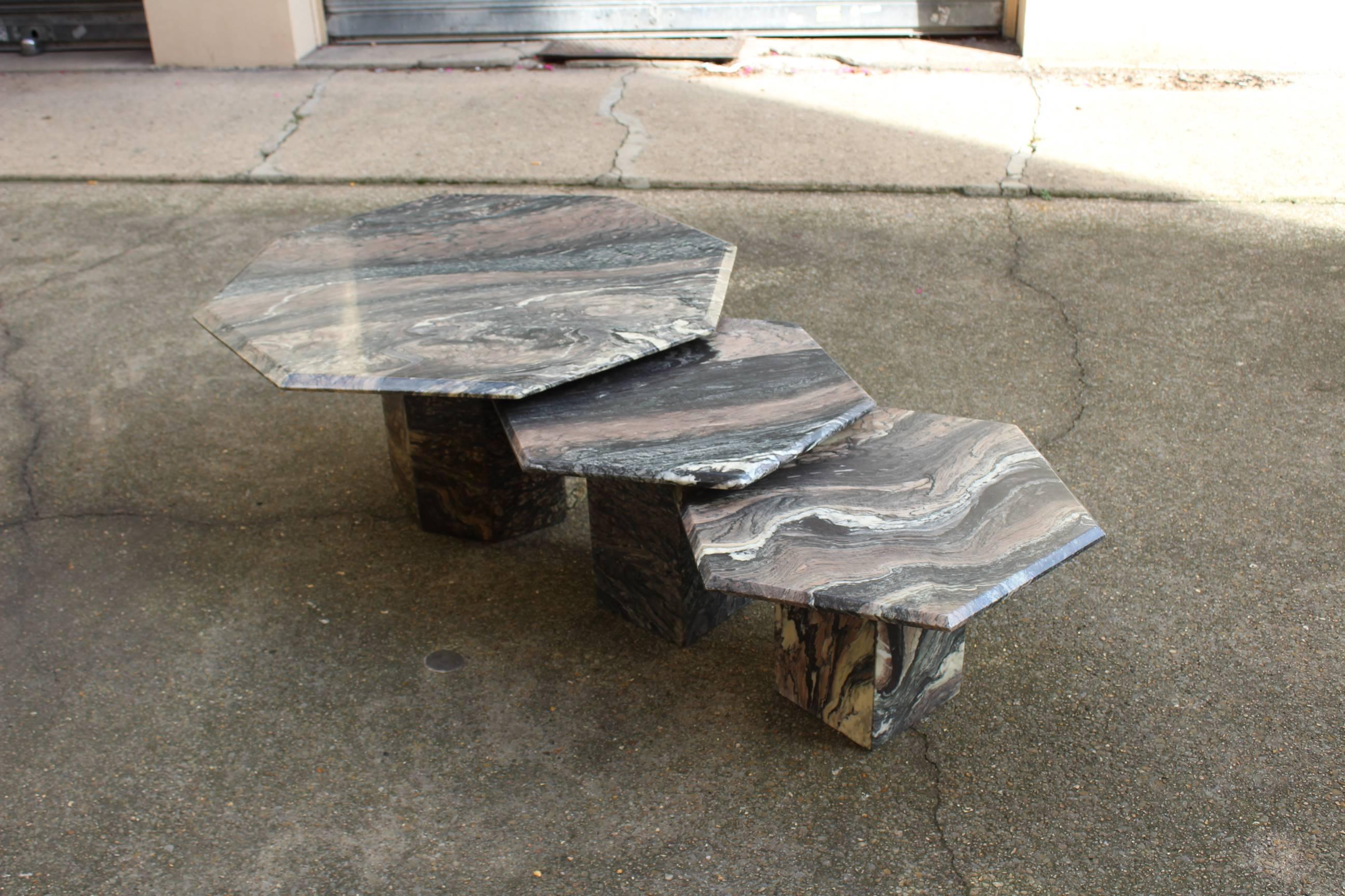 Beautiful Set of Three Marble Nesting Cocktail Tables, circa 1960 In Good Condition For Sale In Megeve, FR