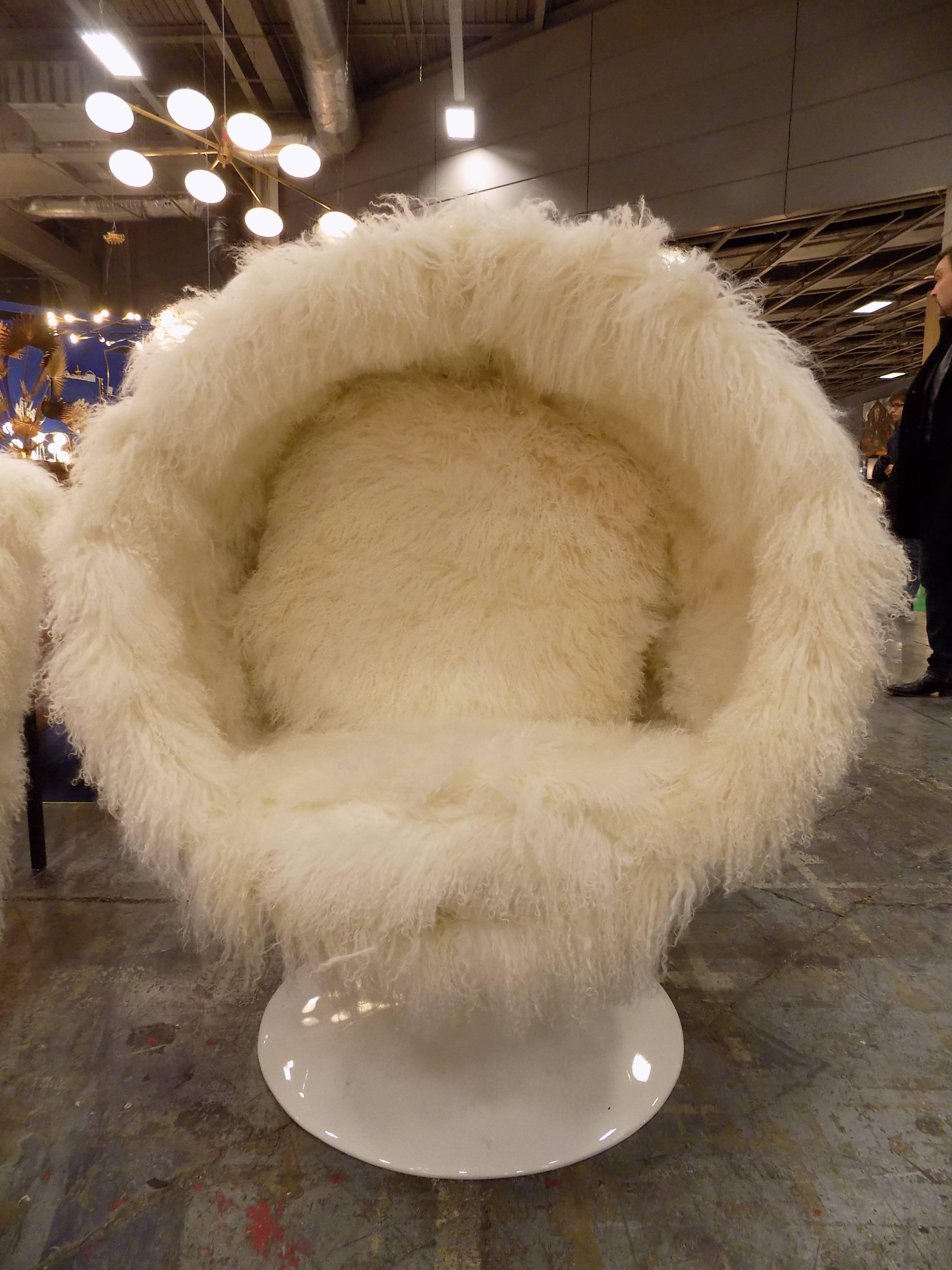 fluffy ball chair