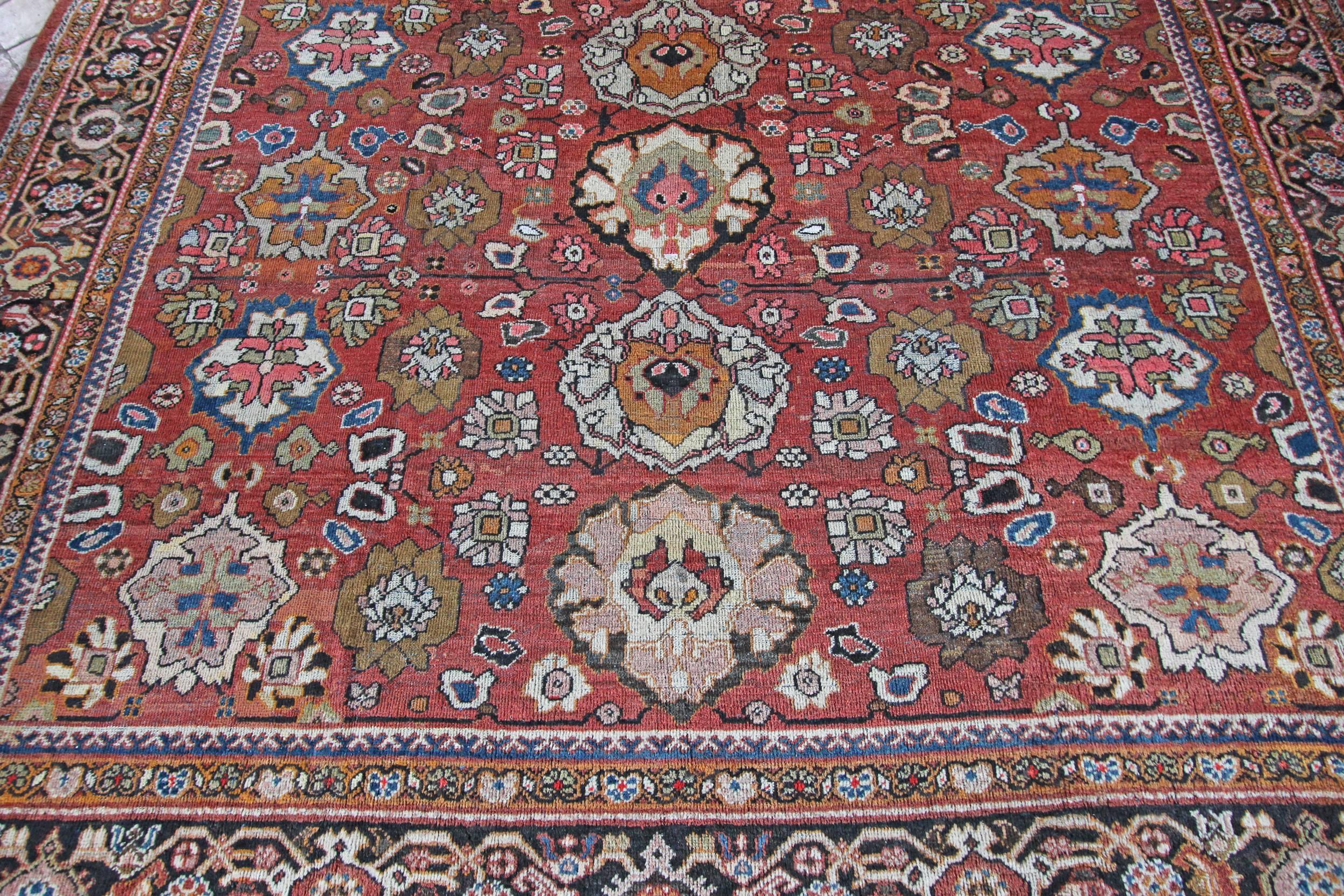 Antique Mahal Carpet 2