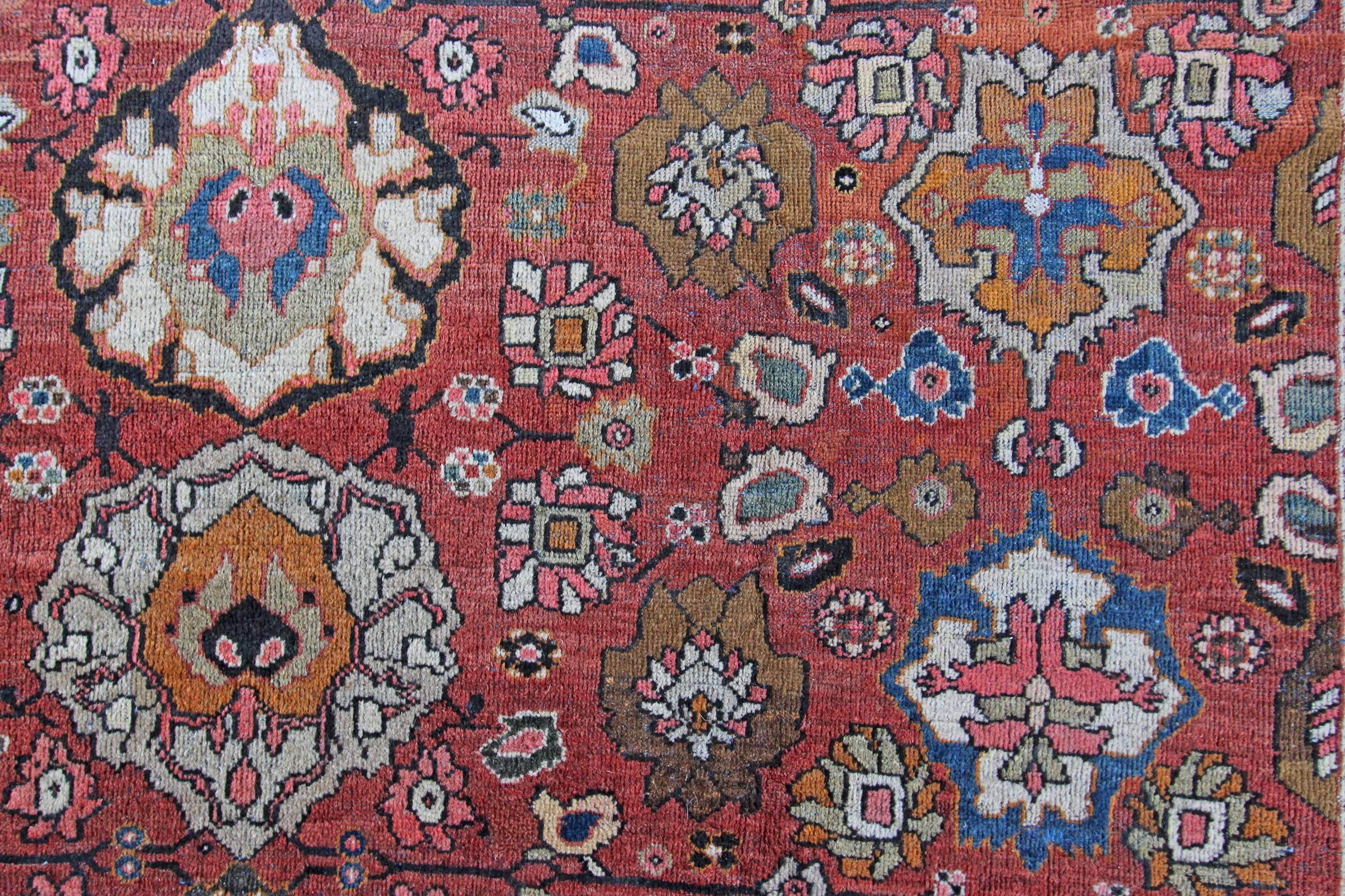 Antique Mahal Carpet 4