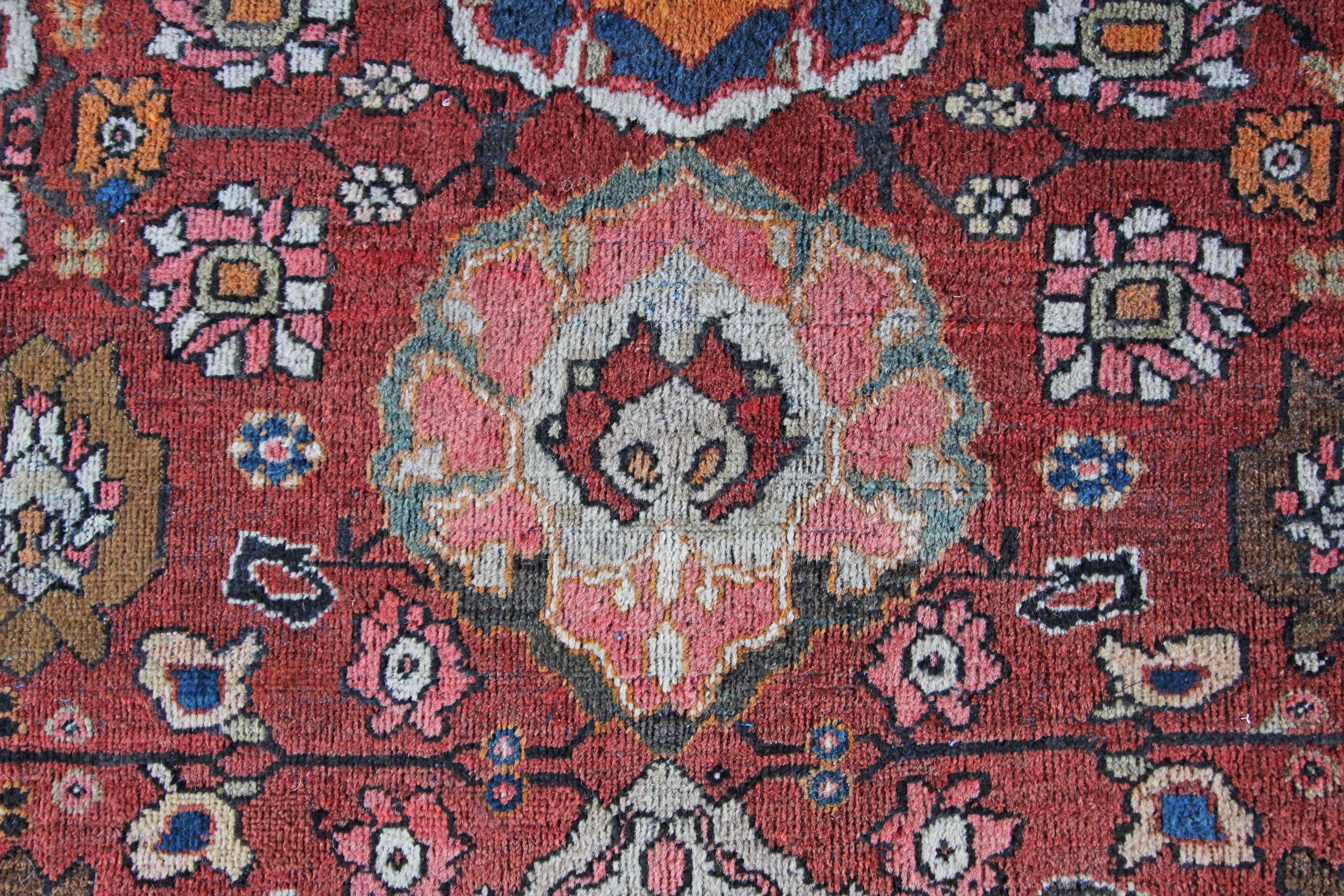 Antique Mahal Carpet 6