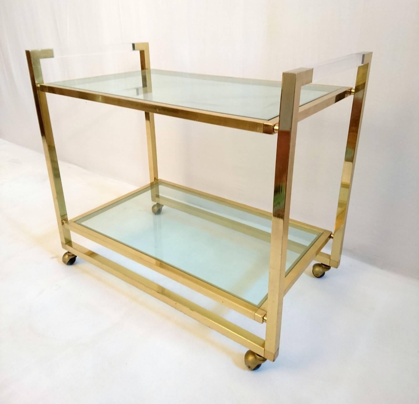 Modern Bar Cart in Brass and Lucite, Italy, 1970s