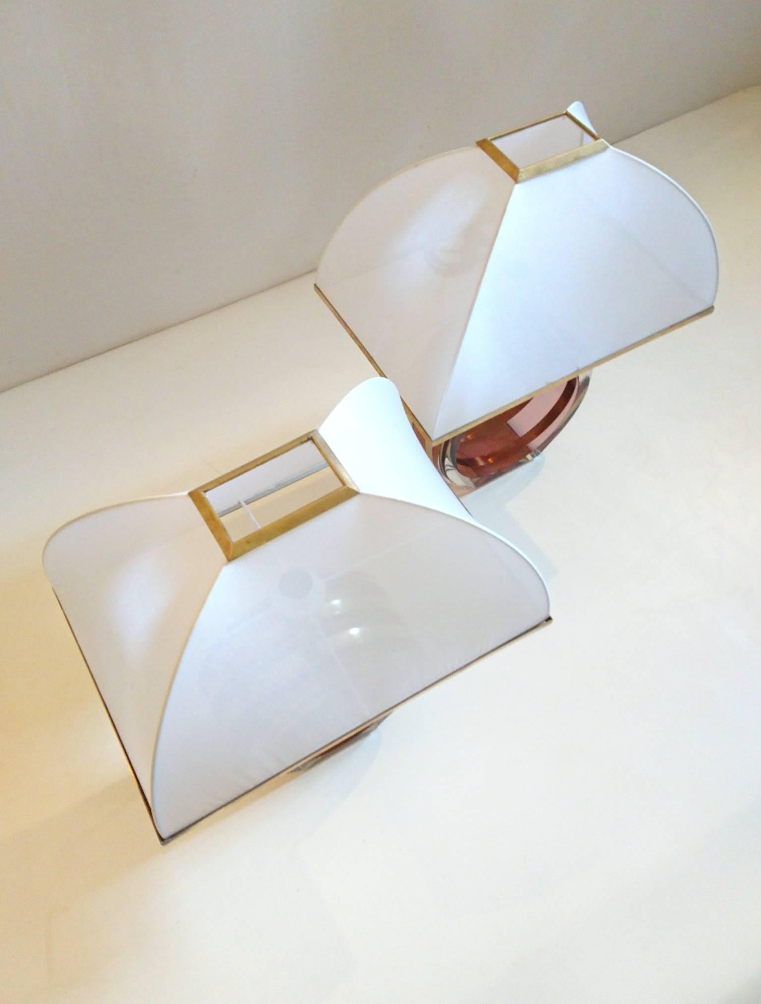 Modern Pair of Lucite Table Lamps, Italy, 1970