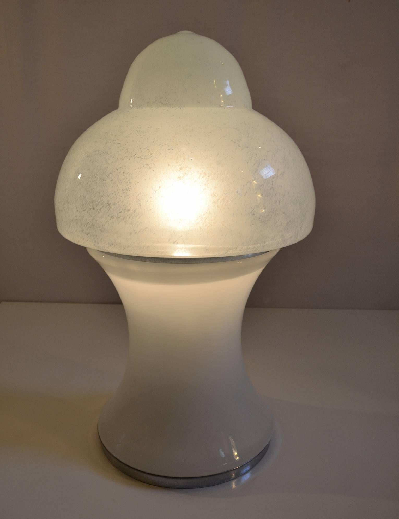 Table Lamp in Glass in the Manner of Carlo Nason, Italy In Excellent Condition In Albano Laziale, Rome/Lazio