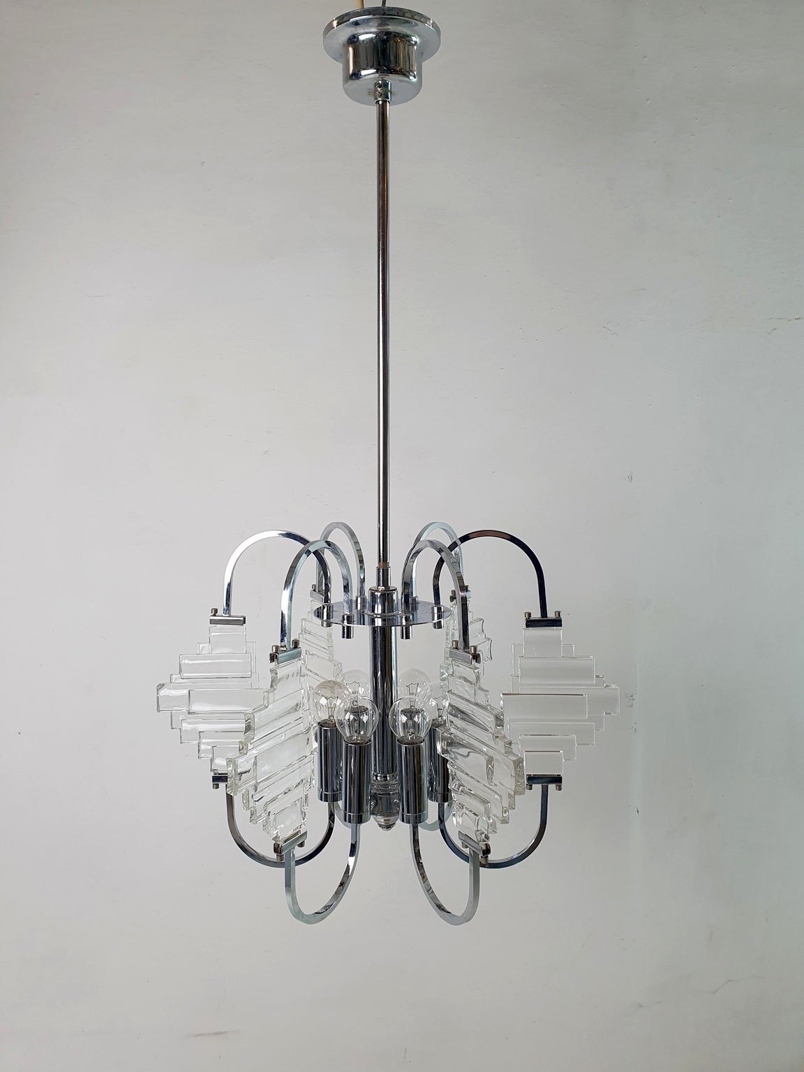 Chandelier by Sciolari in Glass and Chrome, Italy, 1960 For Sale
