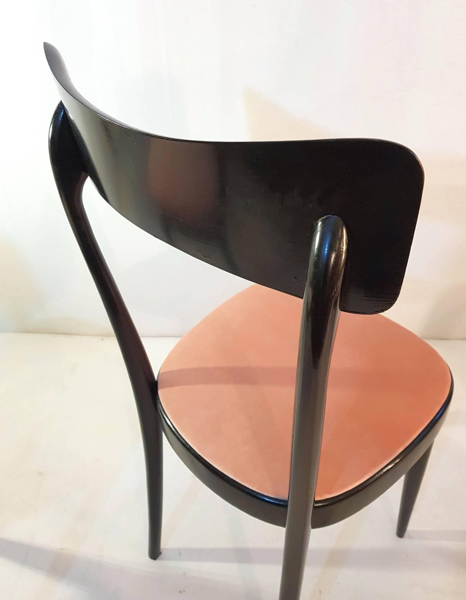 Beech Six Midcentury Dining Chairs in the Manner of Ico Parisi Italy