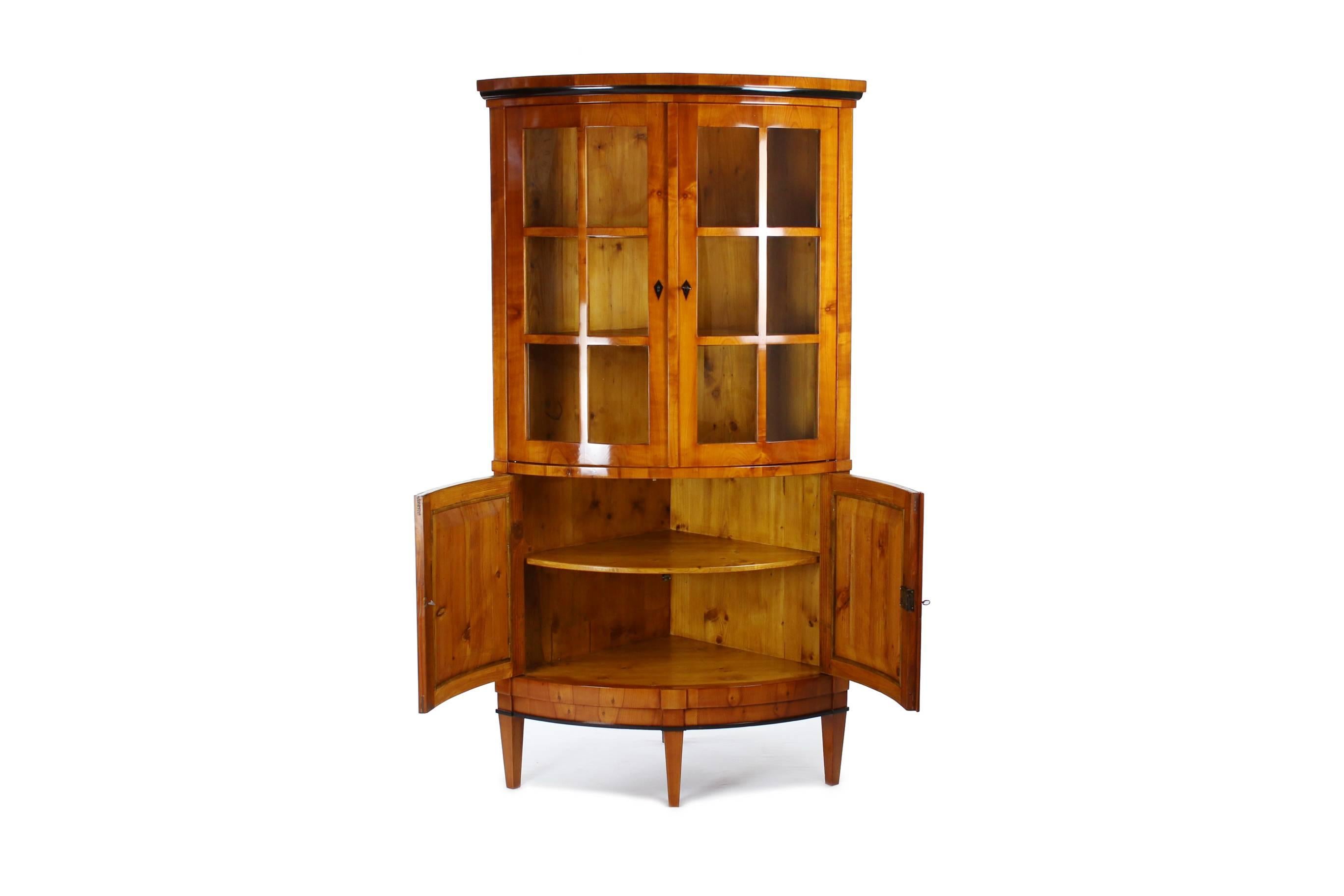 European Biedermeier Period Corner Cupboard, circa 1830-1840, Cherrywood