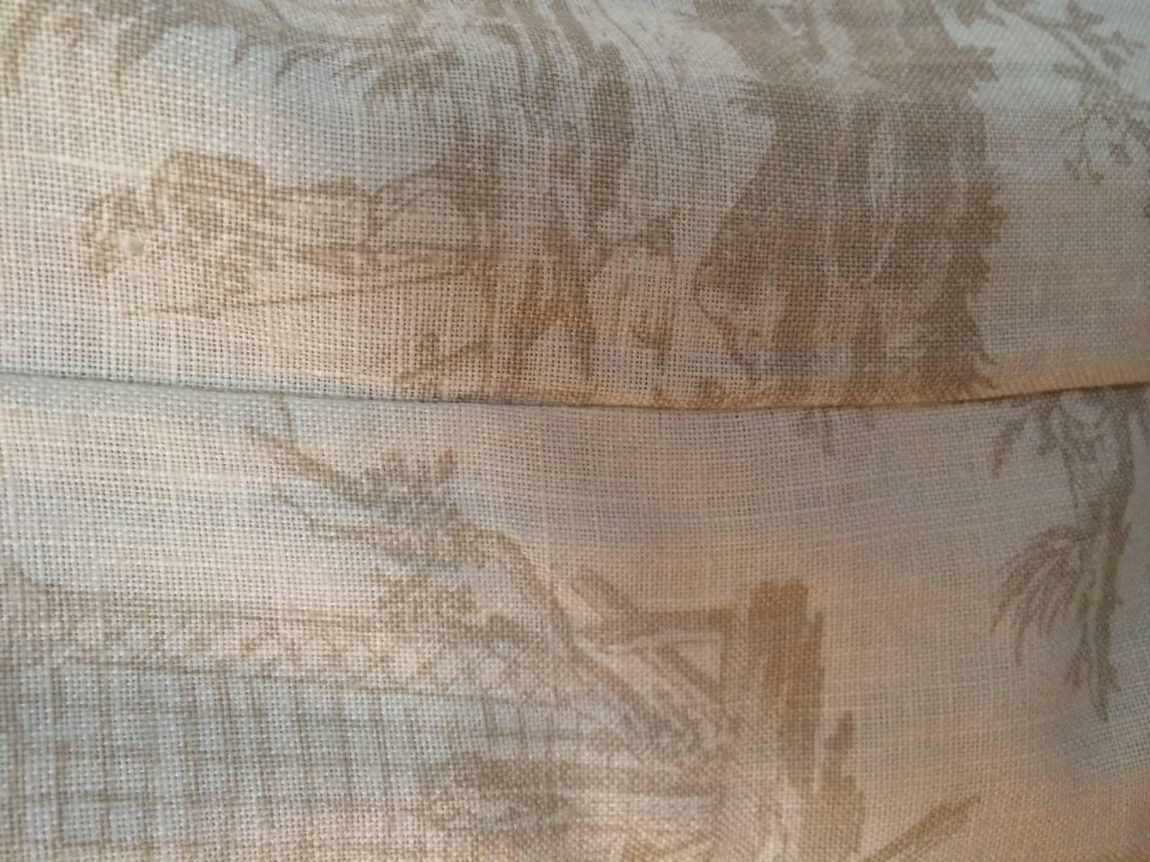 In the Style of Jean-Baptiste Huet-Off White and Taupe French Toile De Jouy Drap 3