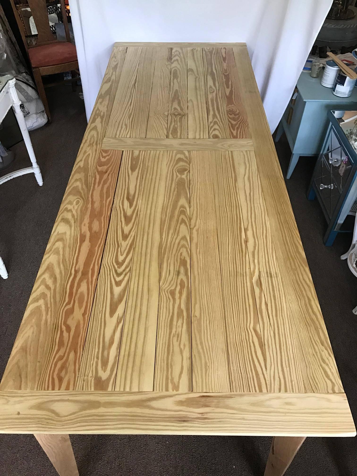 Fabulous! 8 foot farm table custom handmade treated spar grade finish table. Douglas fir top and oak legs. Sturdy and ready for some fun times. Interior or exterior. This fabulous French farm table seats ten plus!
Custom, handmade by the skillful