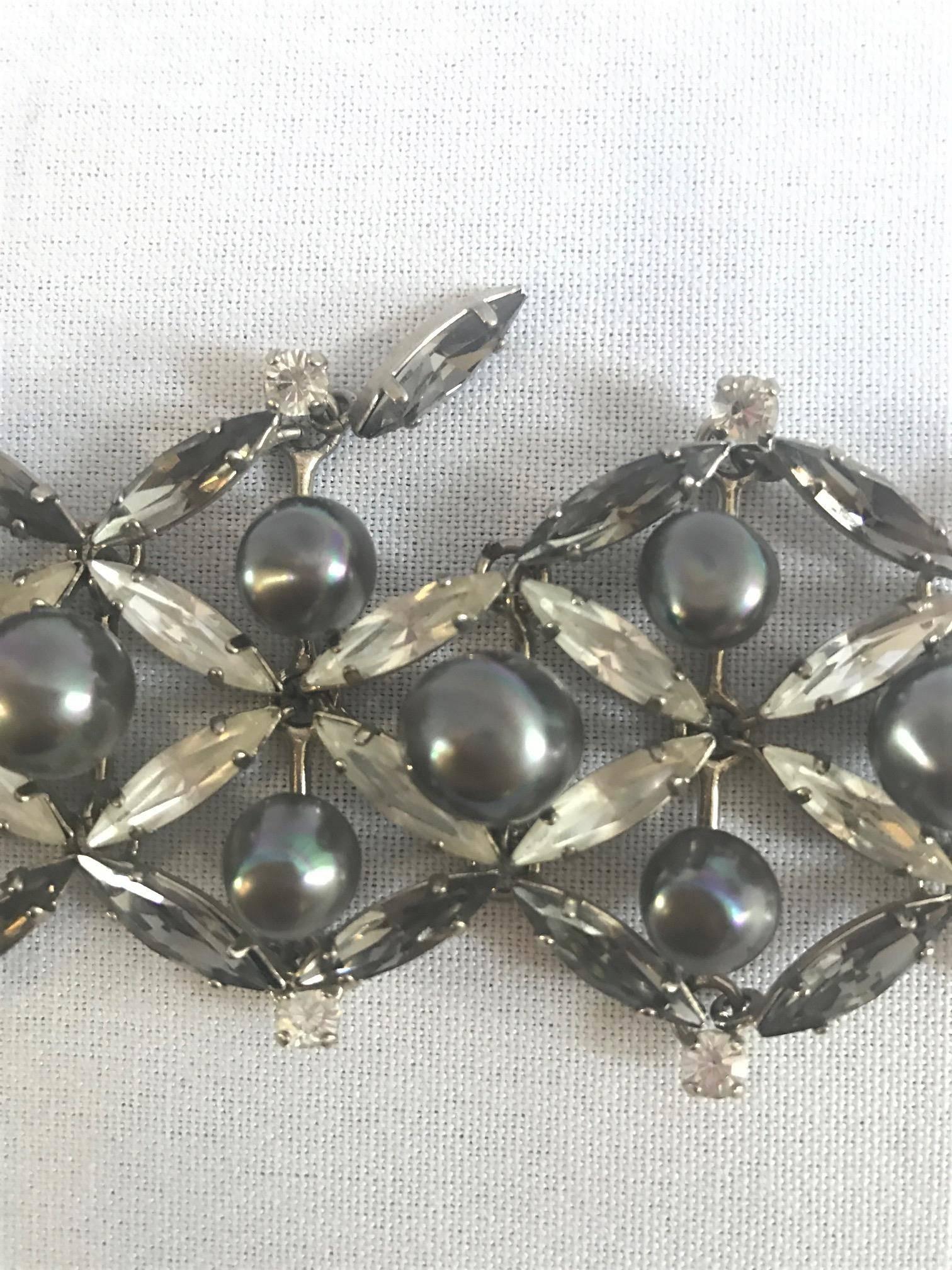 Mid-20th Century Beautiful Rare Daniel Swarovski Crystal and Black Bead Pearls Bracelet For Sale