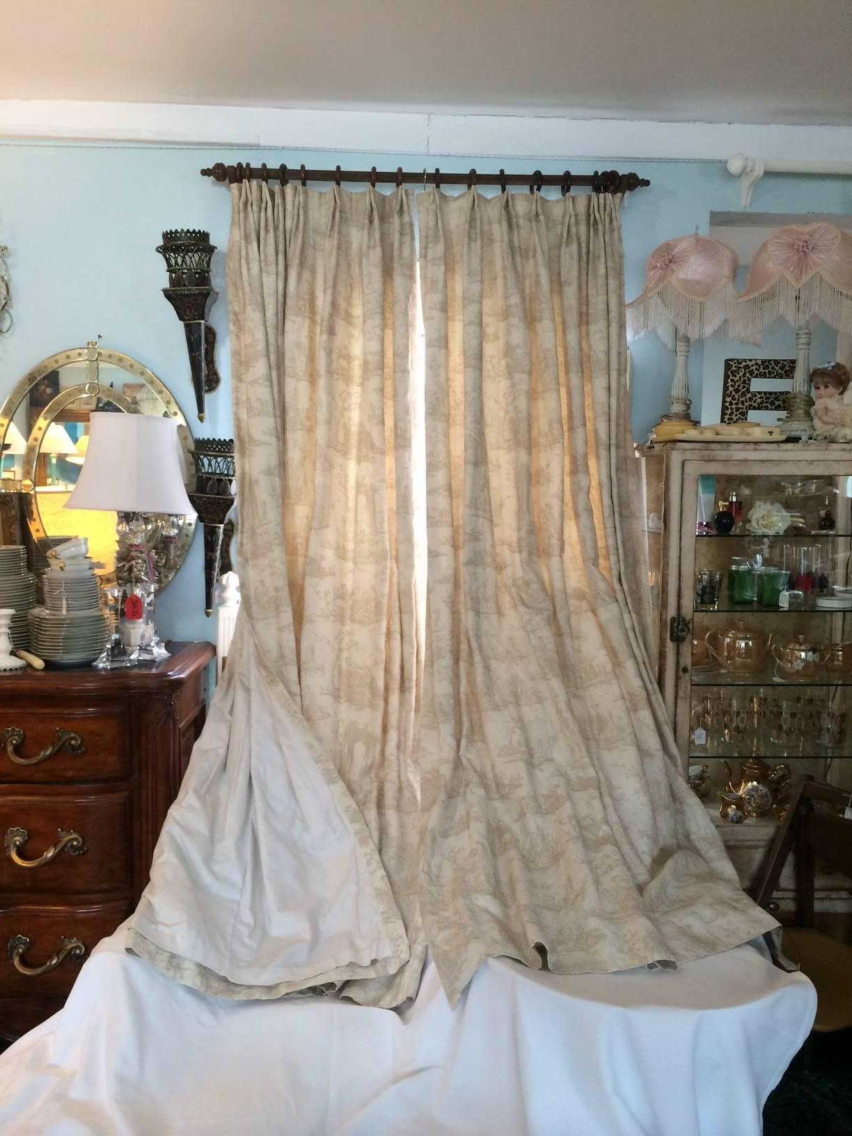 18th Century In the Style of Jean-Baptiste Huet-Off White and Taupe French Toile De Jouy Drap