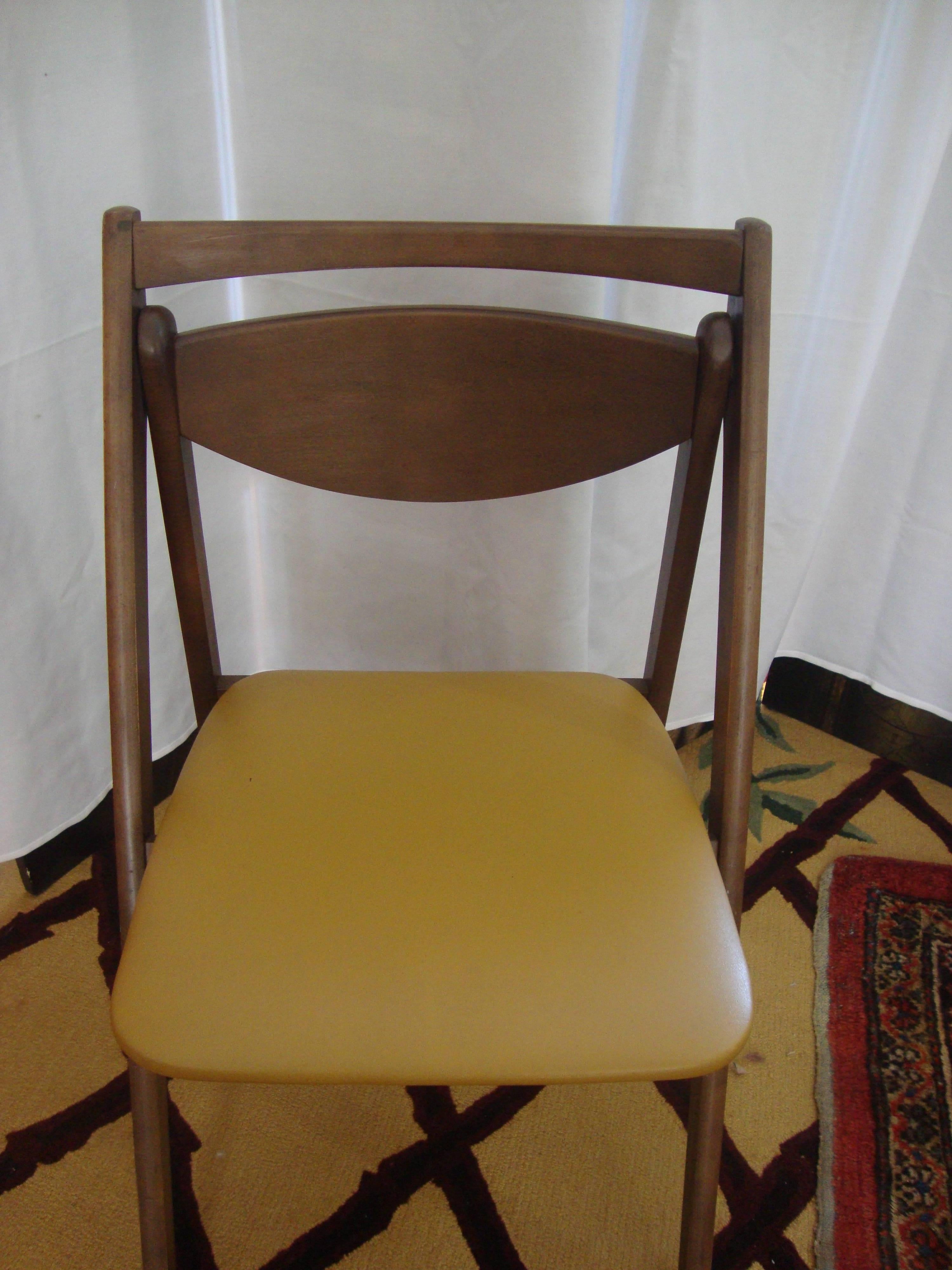 1950 stakmore chairs