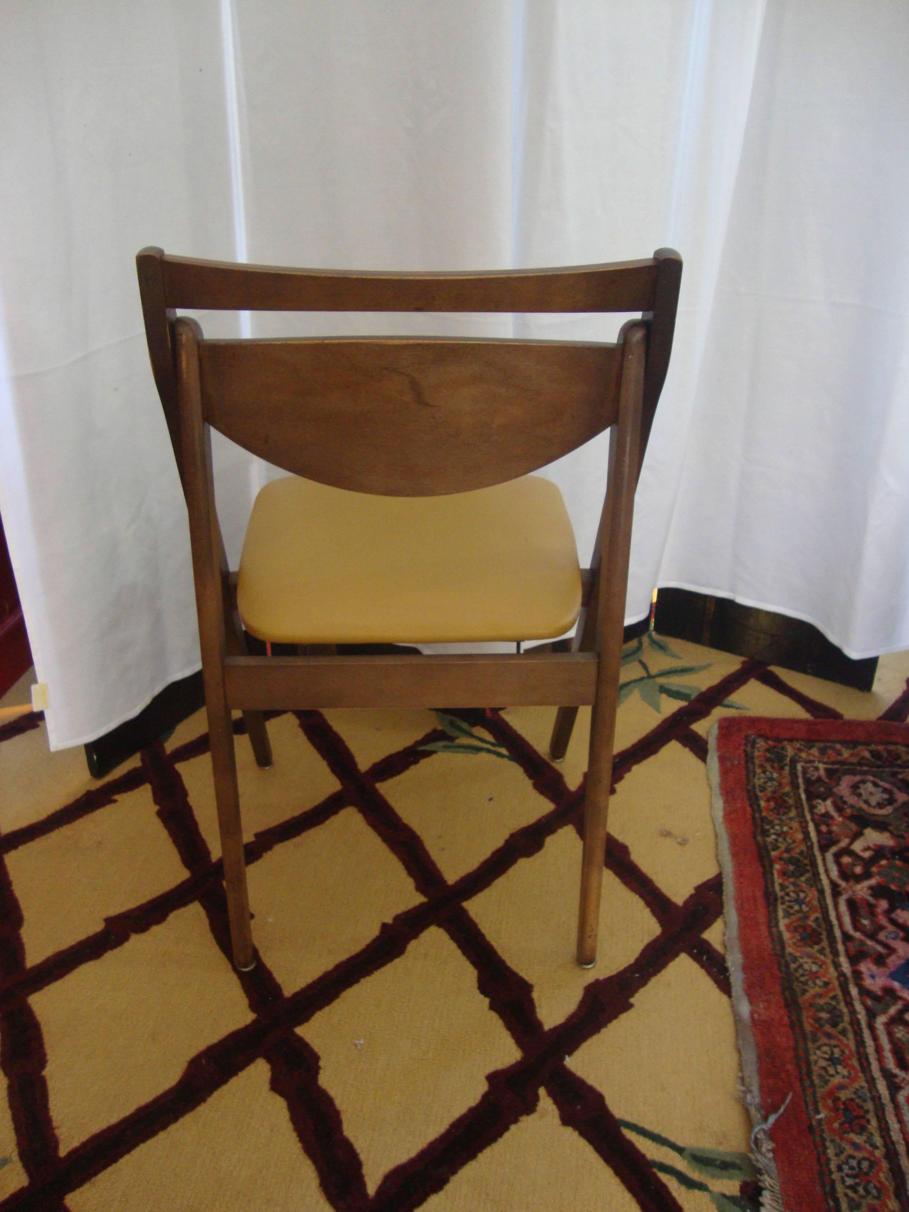 stakmore folding chairs 1950