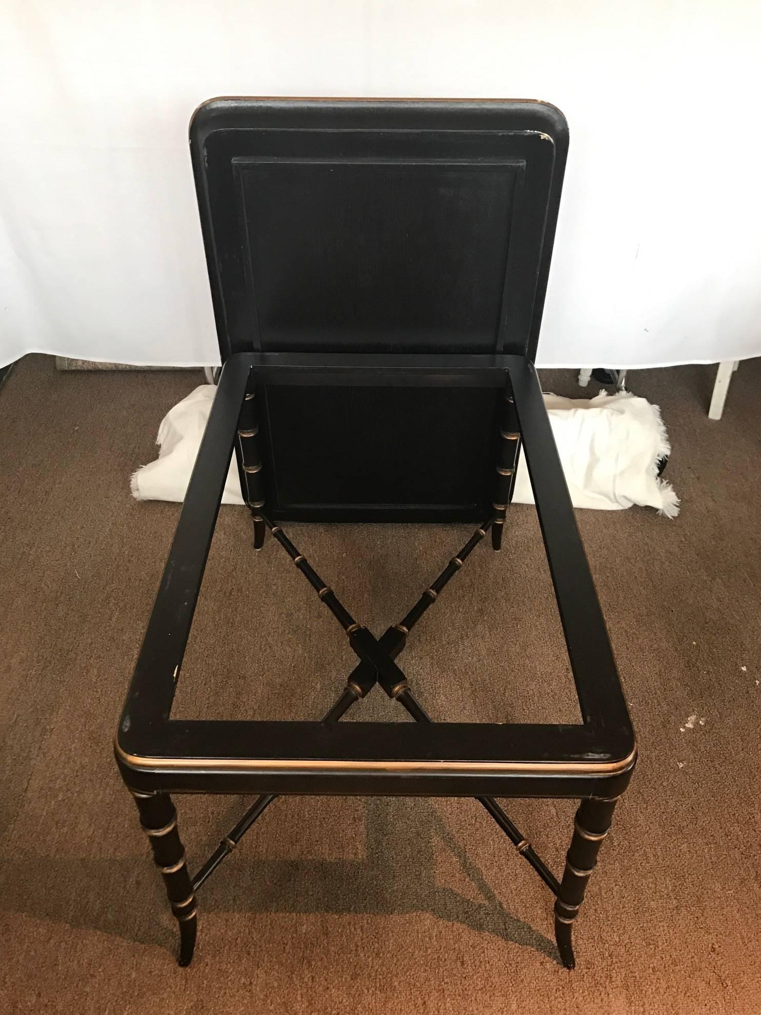 17th and 18th Century Western Style Chinoiserie and Gilt Wooden Tray Table 3