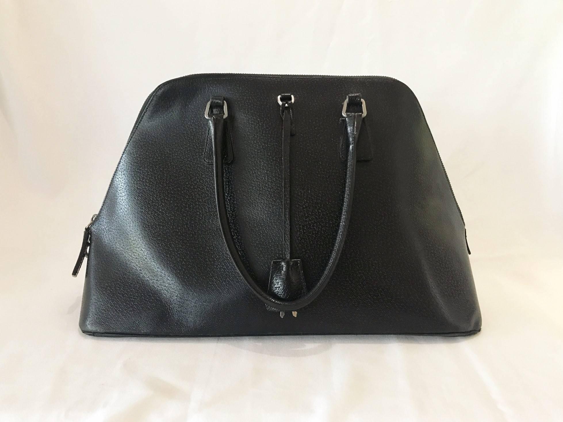 Black Beauty Prada Handbag with Key and Lock, Authentic Prada Leather Bag For Sale 1