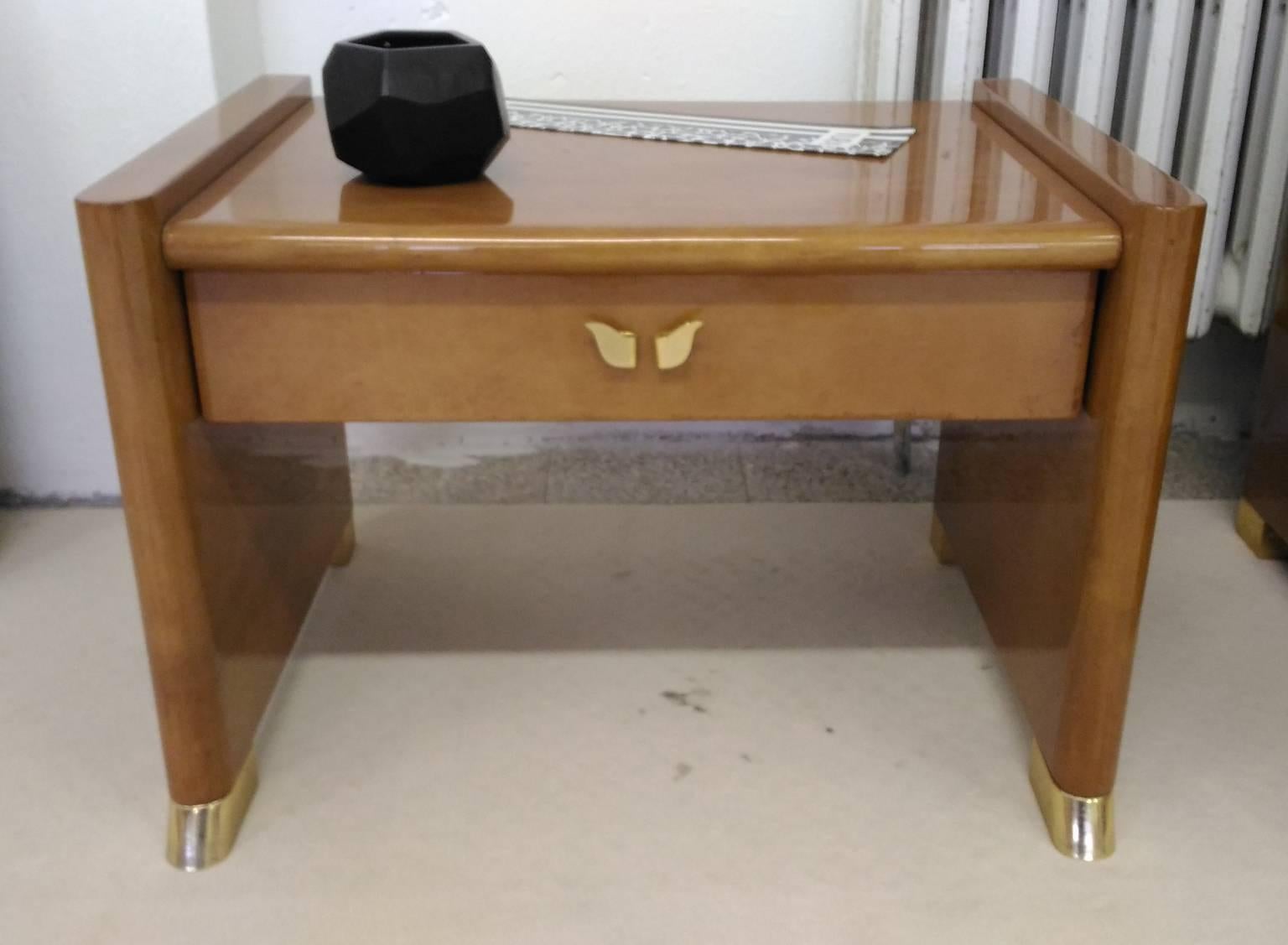 Tura 1990s Bedroom Set Goatskin and Brass, Almond Parchment High Gloss For Sale 1