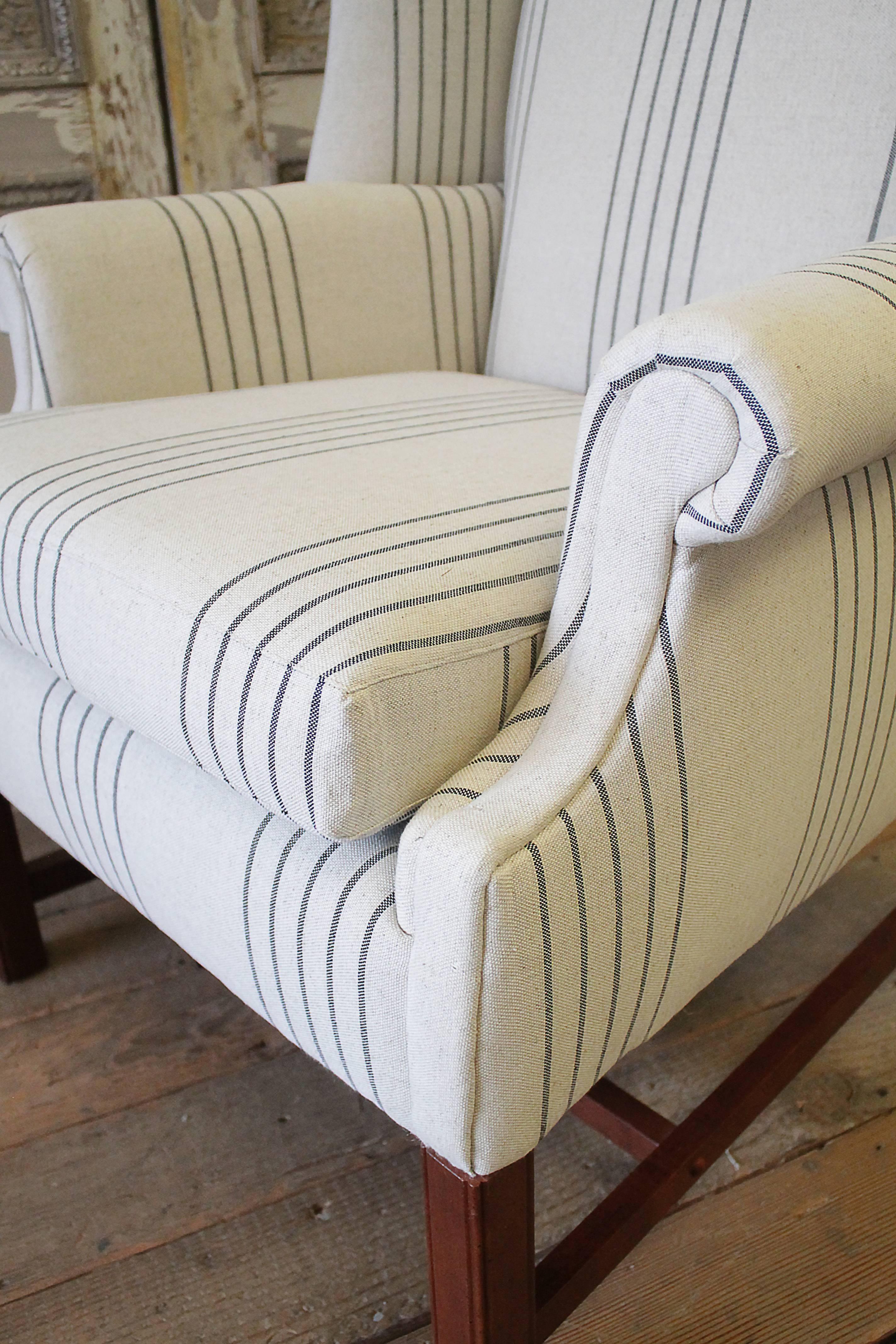 20th Century Linen Upholstered Wing Chair 1
