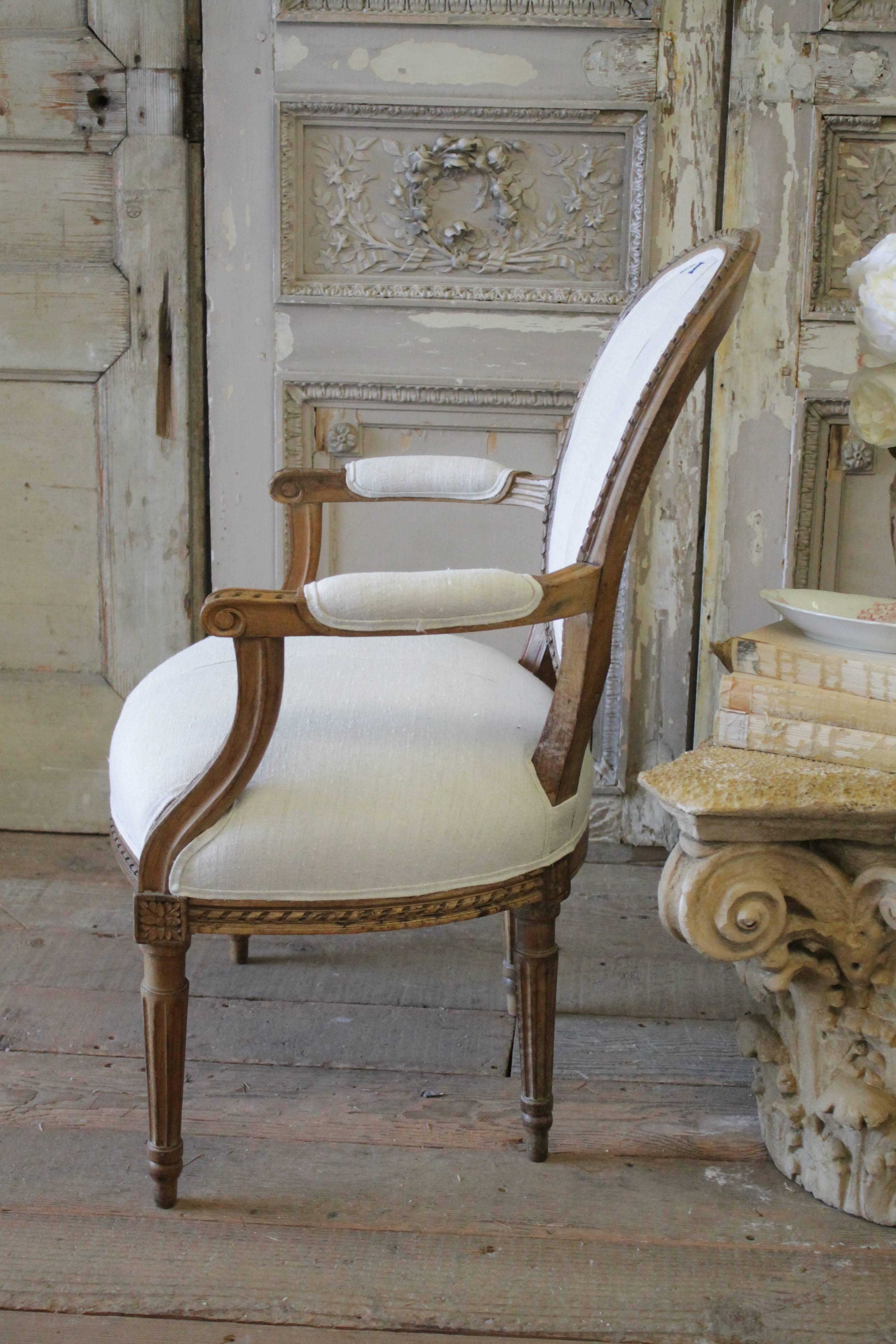Set of 2 19th Century Louis XVI Style French Ribbon Carved Chair 1