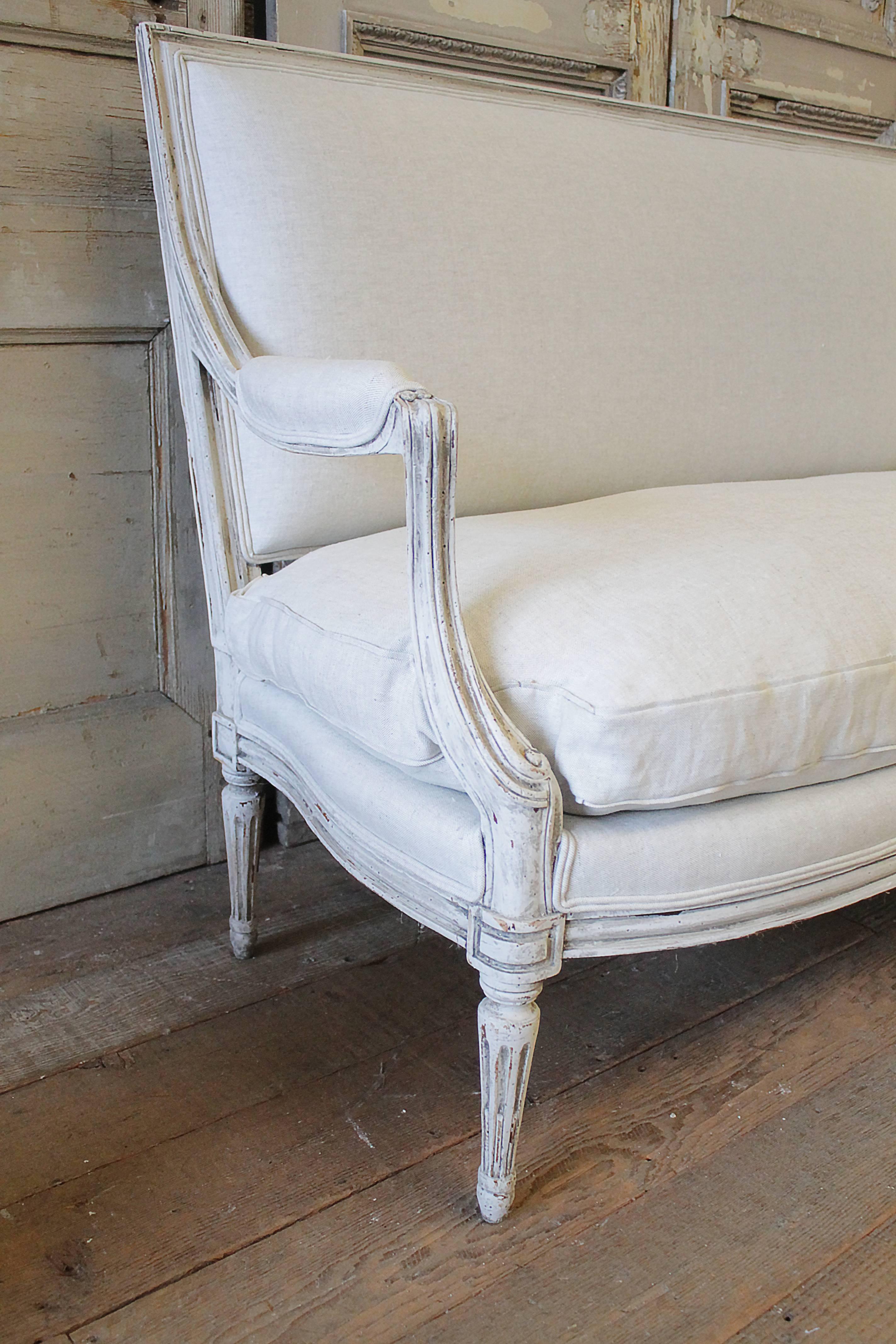 20th Century Antique Louis XVI Style French Sofa in Natural Belgian Linen