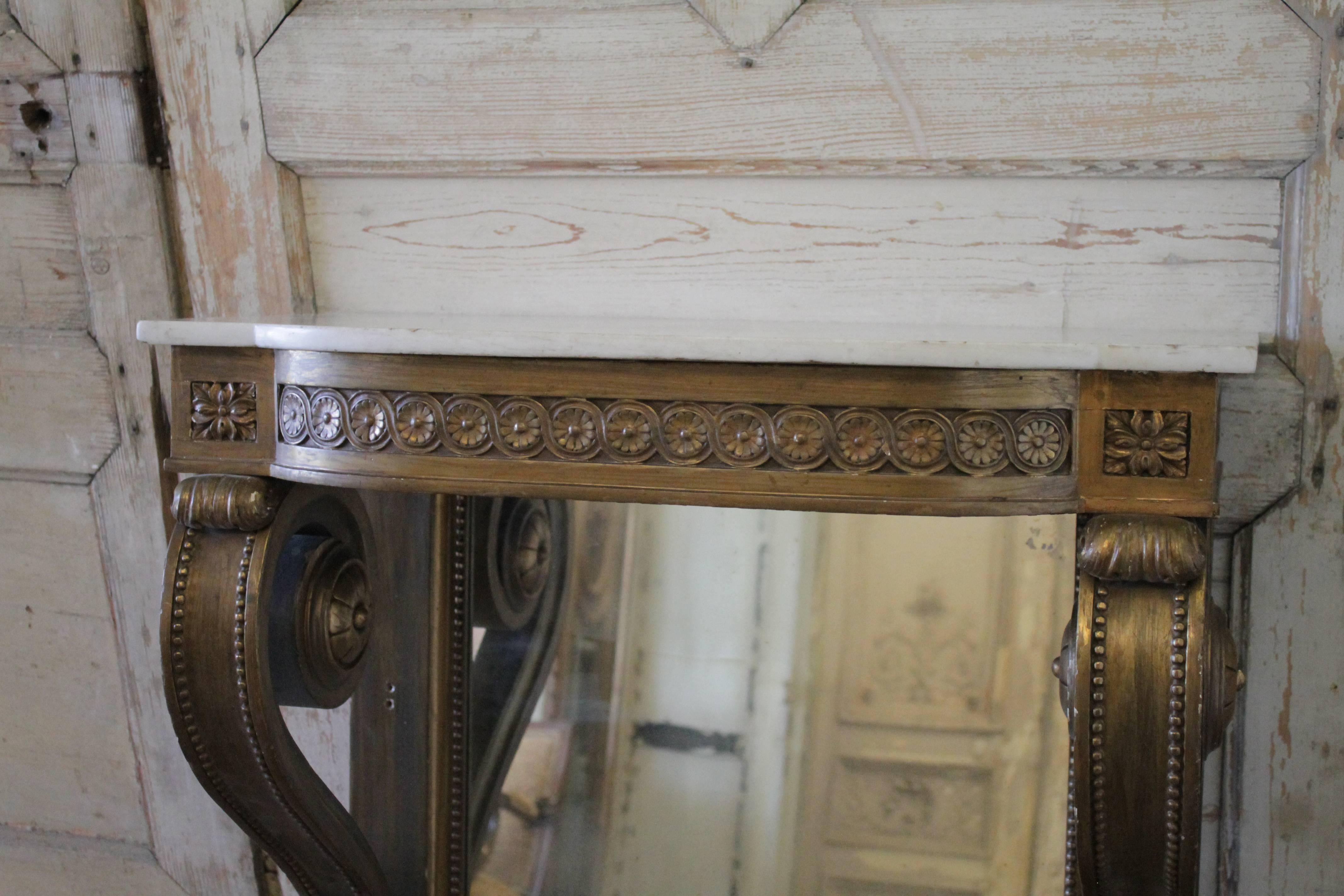 20th Century Giltwood Console with Mirror Back and White Marble Top In Distressed Condition In Brea, CA