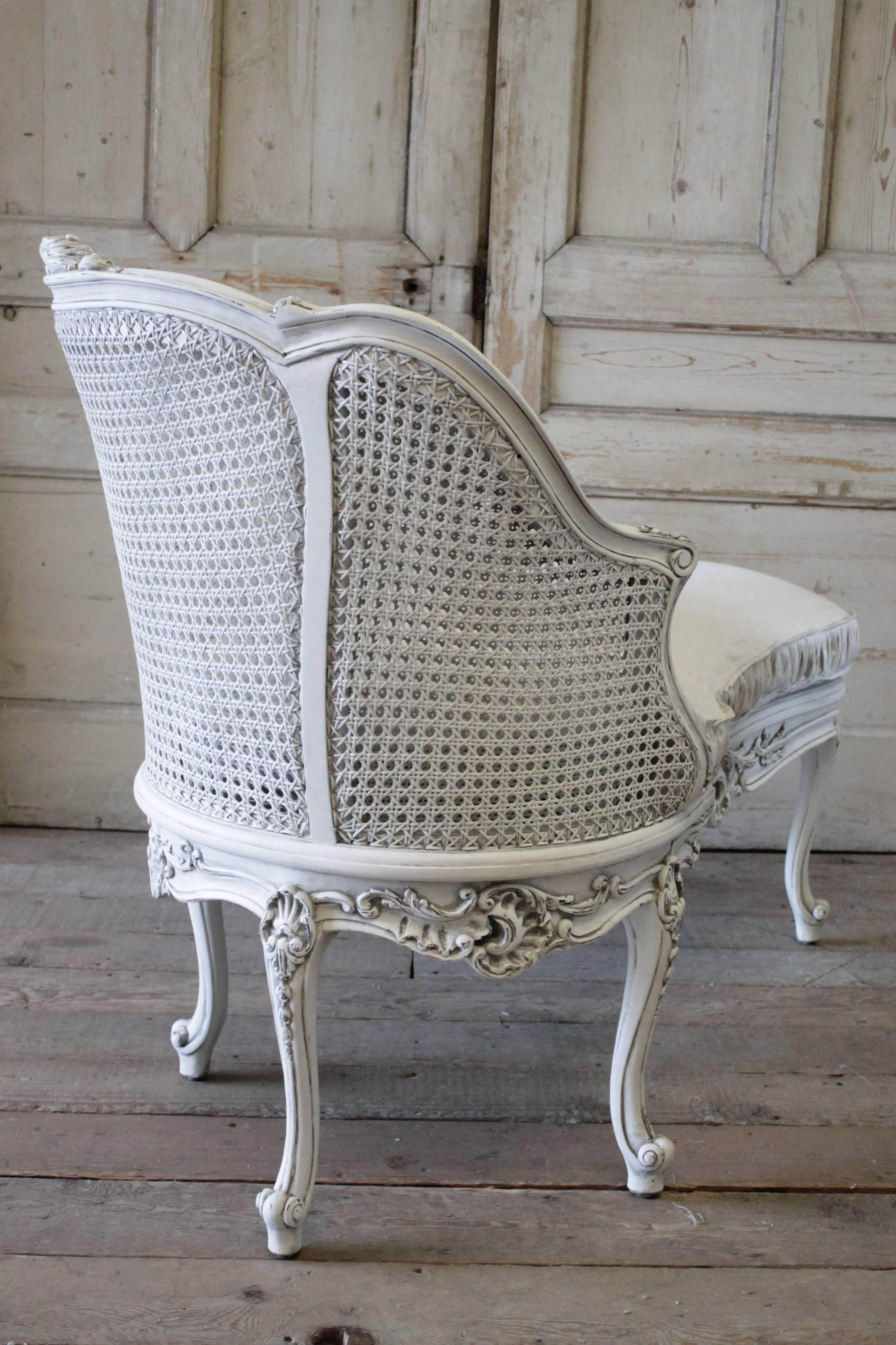 19th Century Louis XV Style Painted and Cane Recamier In Good Condition In Brea, CA