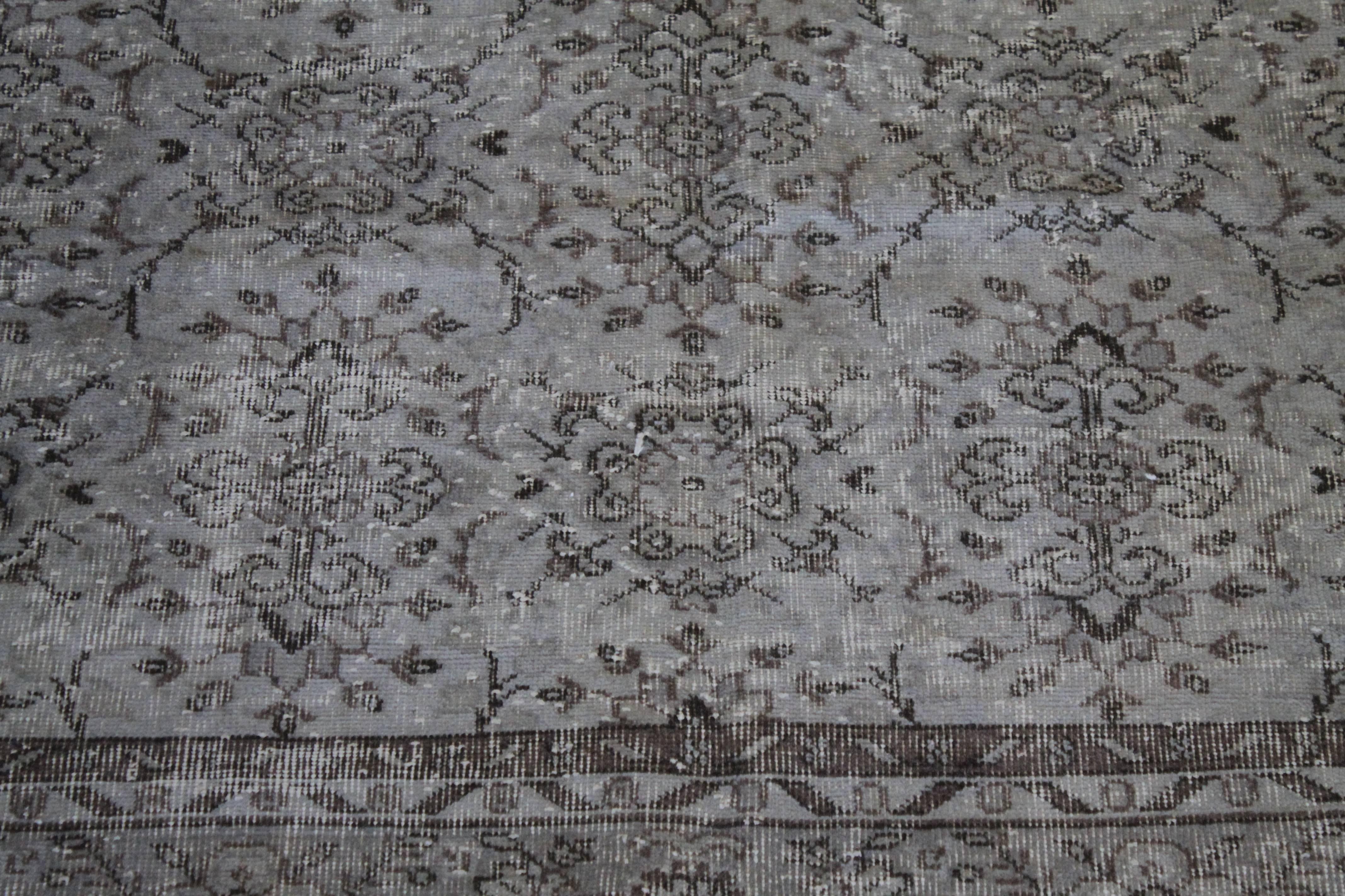 Handgeknüpfter türkischer Teppich, Vintage (Wolle) im Angebot