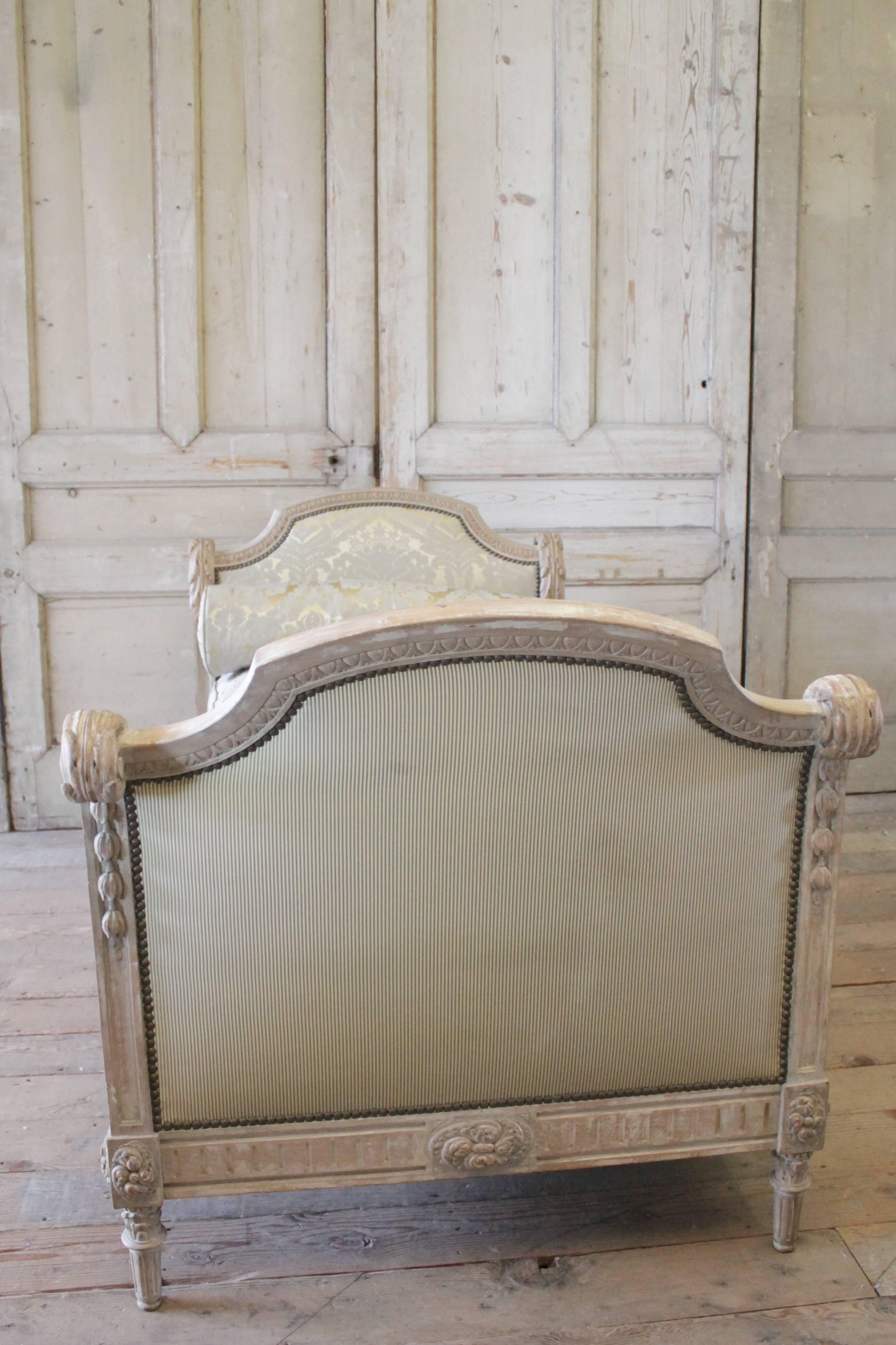 Silk Late 19th Century French Carved Pickled Louis XVI Style Upholstered Daybed