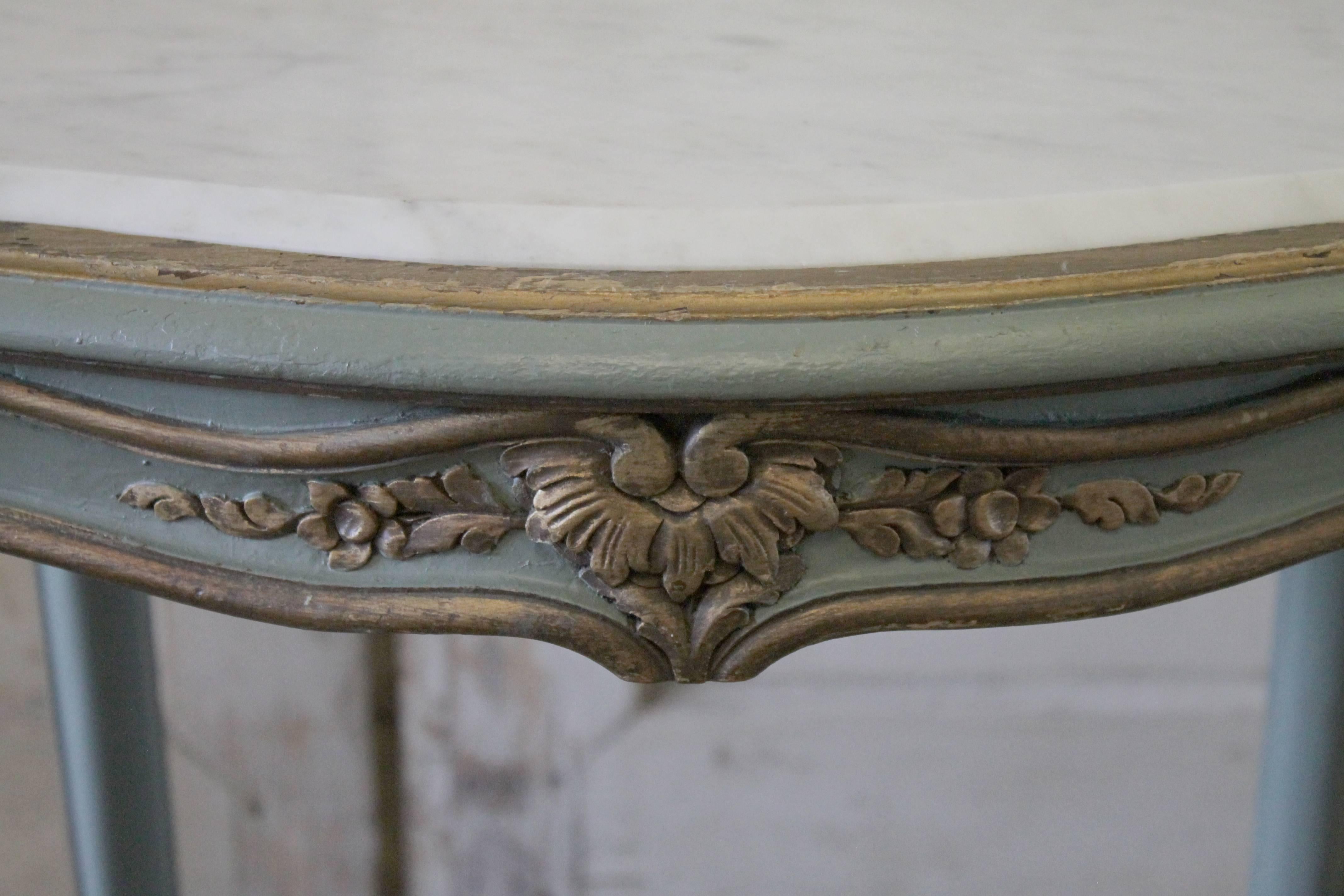 20th Century Louis XV Style Accent Table with Marble Top In Distressed Condition In Brea, CA