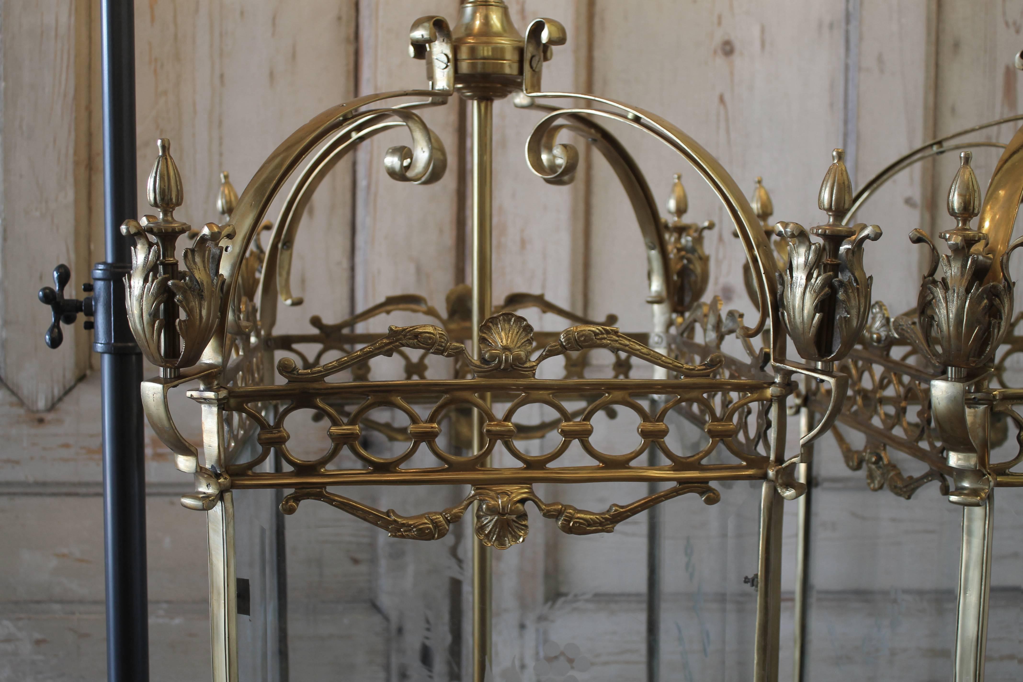 English Gilt Bronze Lantern Lights with Etched Glass In Good Condition In Old Town Orange, CA