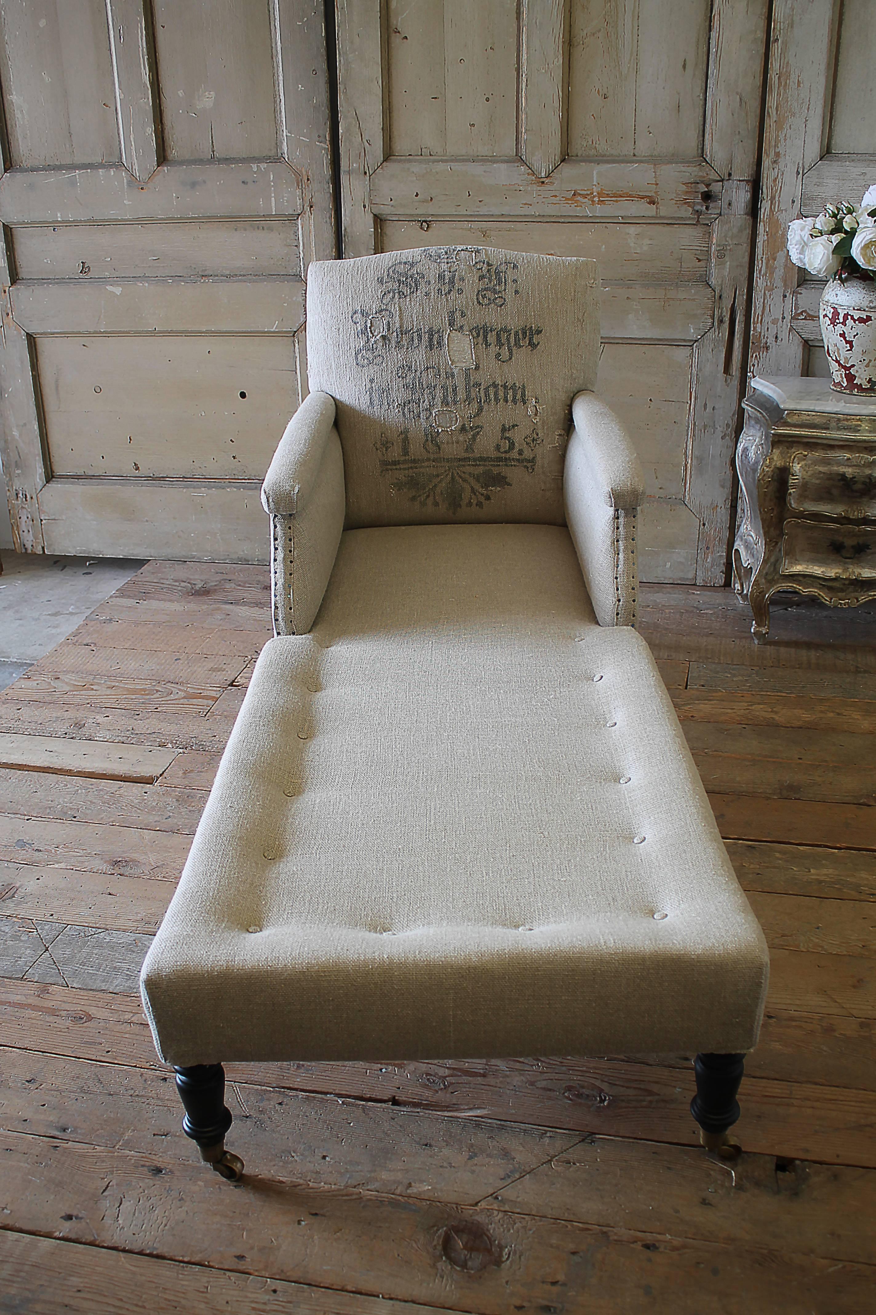 Antique Style Chaise Longue with Antique German Feed Sack Upholstery For Sale 2