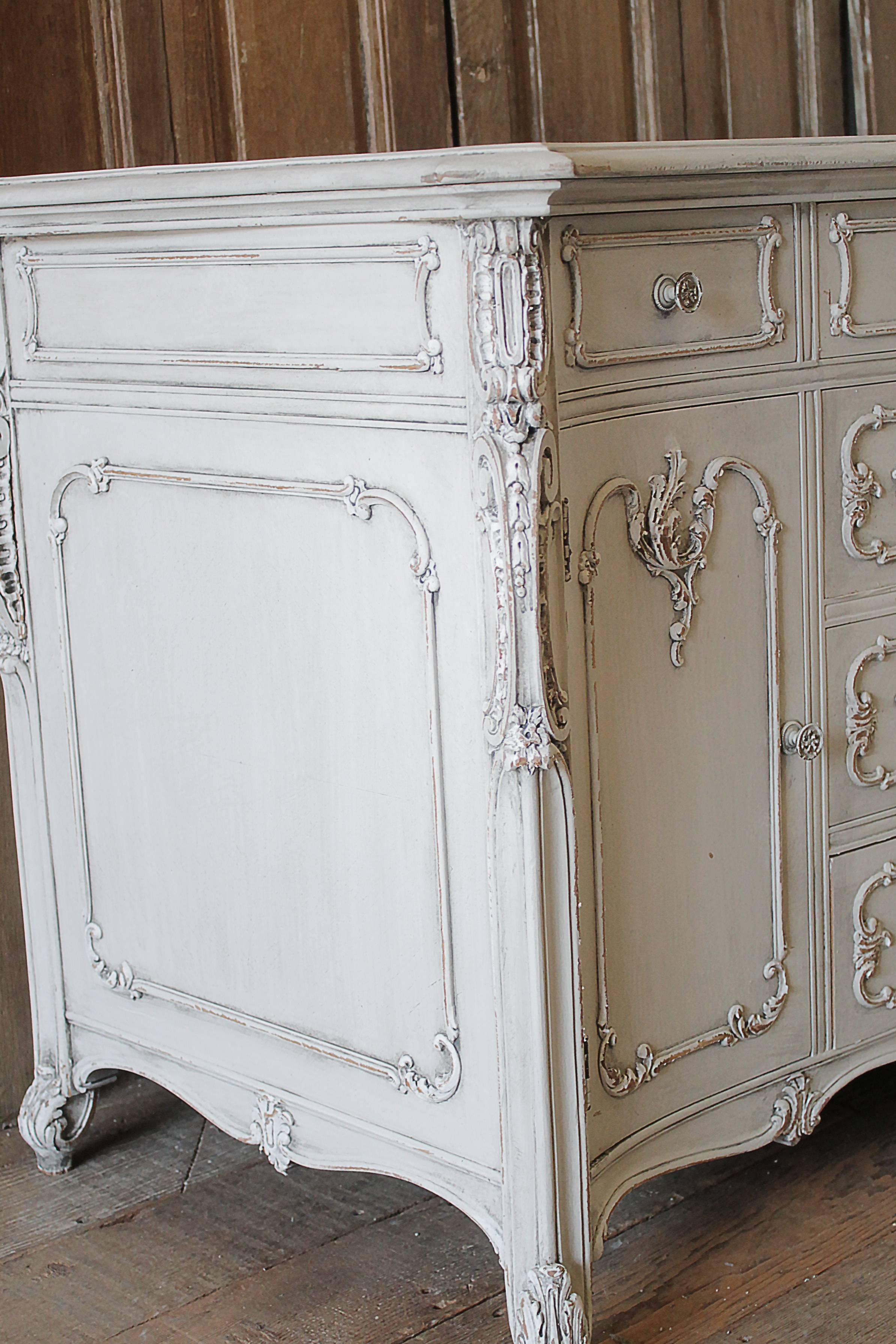Early 20th Century Louis XV Style French Dresser Server In Good Condition In Brea, CA