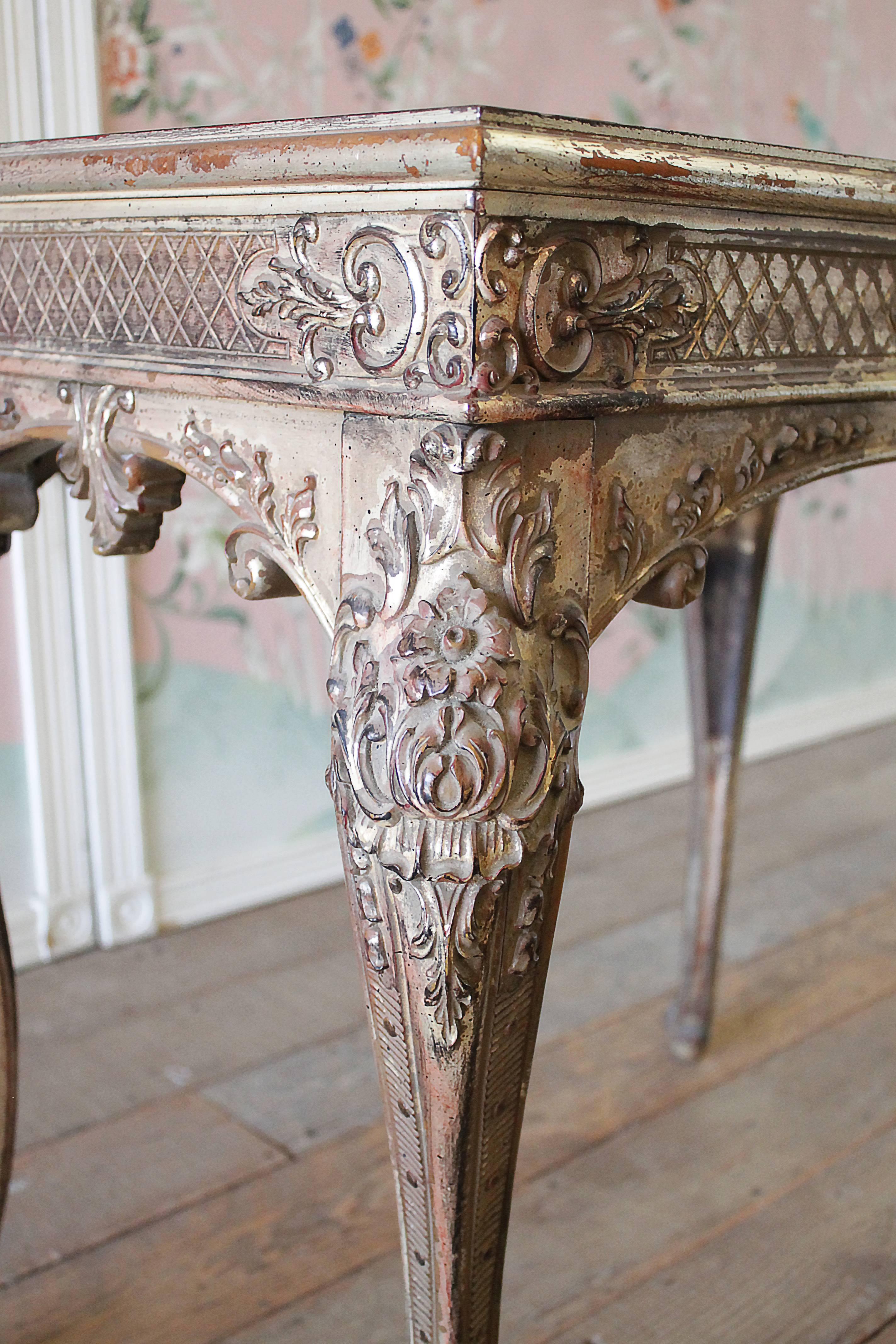 Early 20th Century Louis XV Style Carved Giltwood Accent Table 1