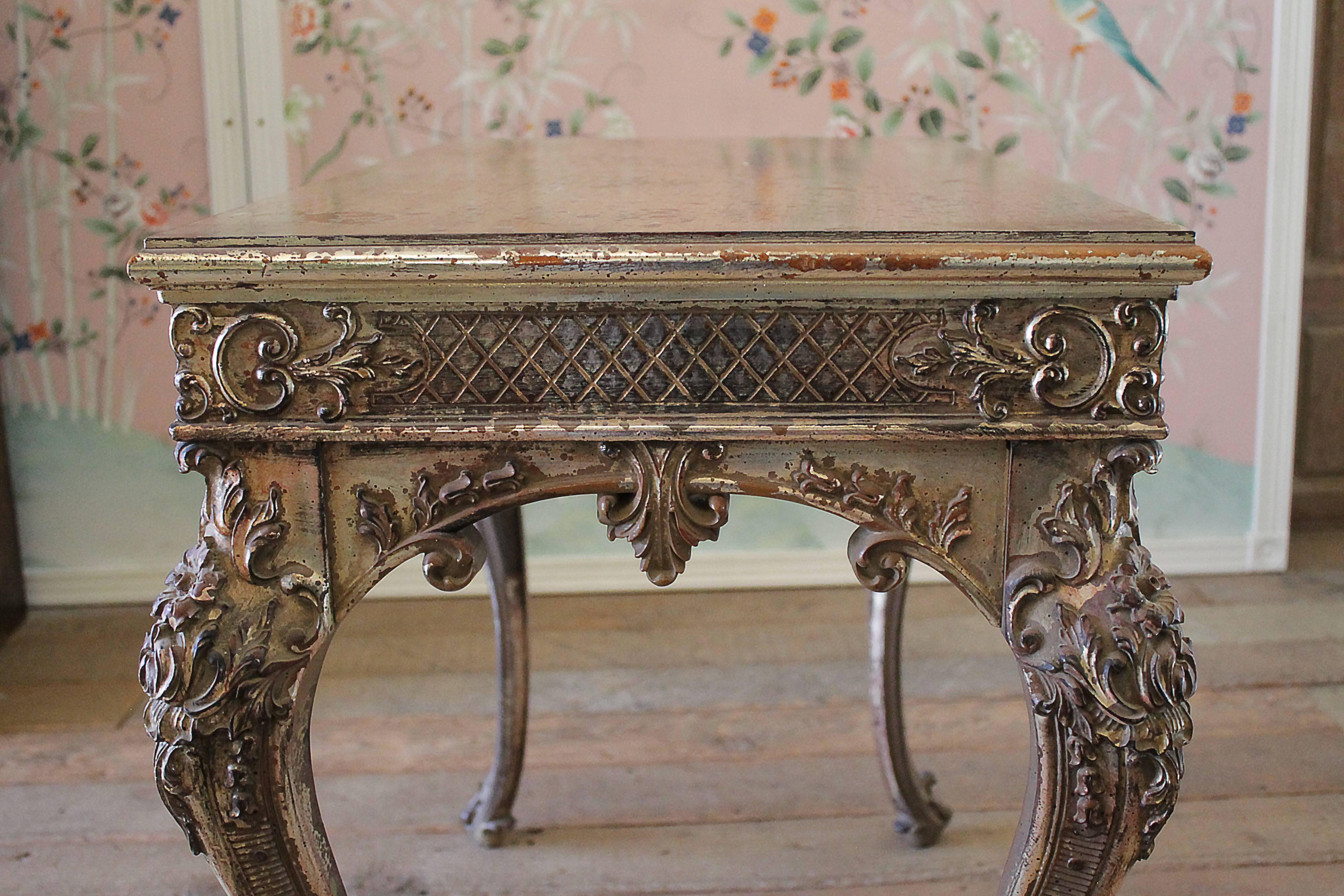 Early 20th Century Louis XV Style Carved Giltwood Accent Table 6