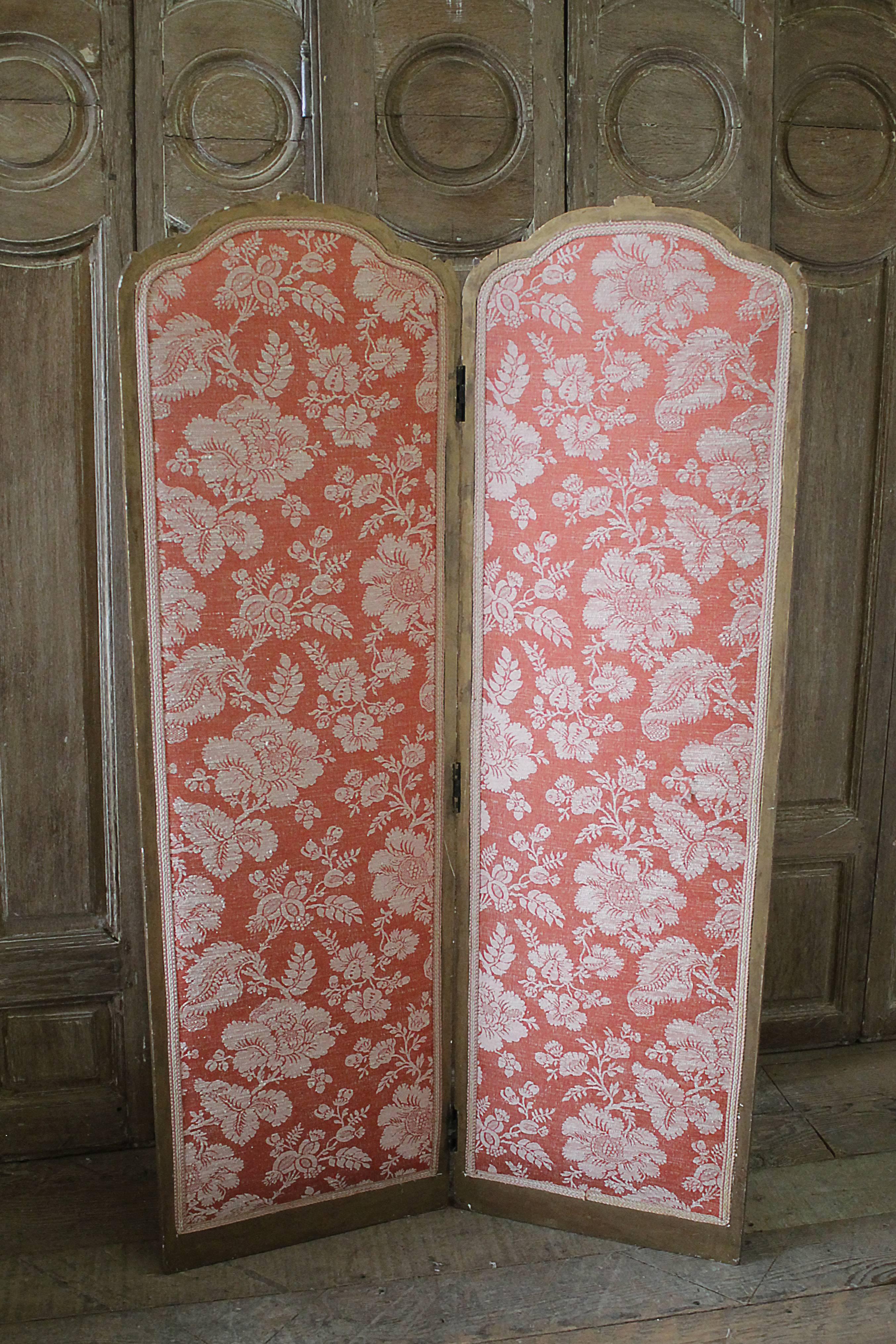 Early 20th Century Giltwood Two-Panel Dressing Screen in Scalamandre Silk 2