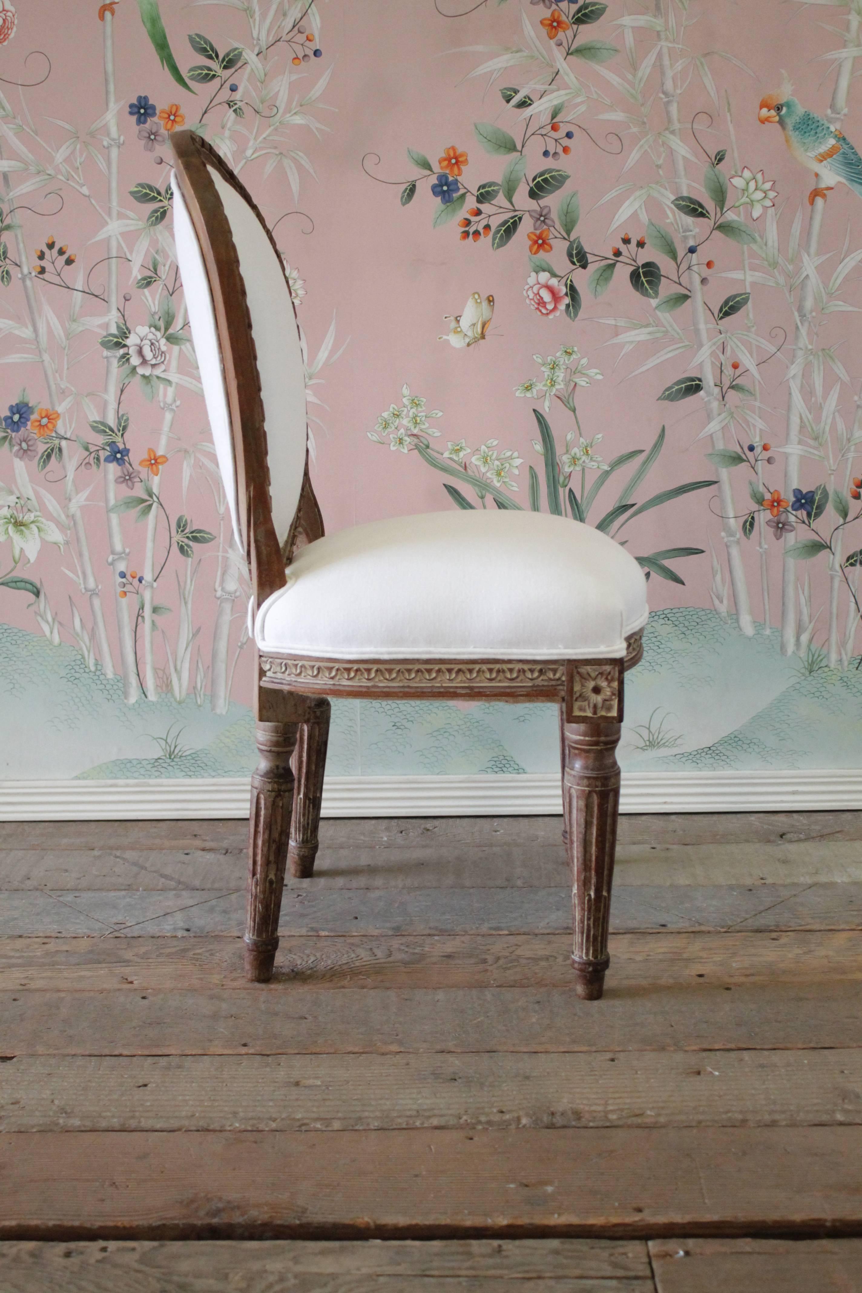 19th Century Antique Louis XVI Style Vanity Chair Upholstered in Belgian Linen 2