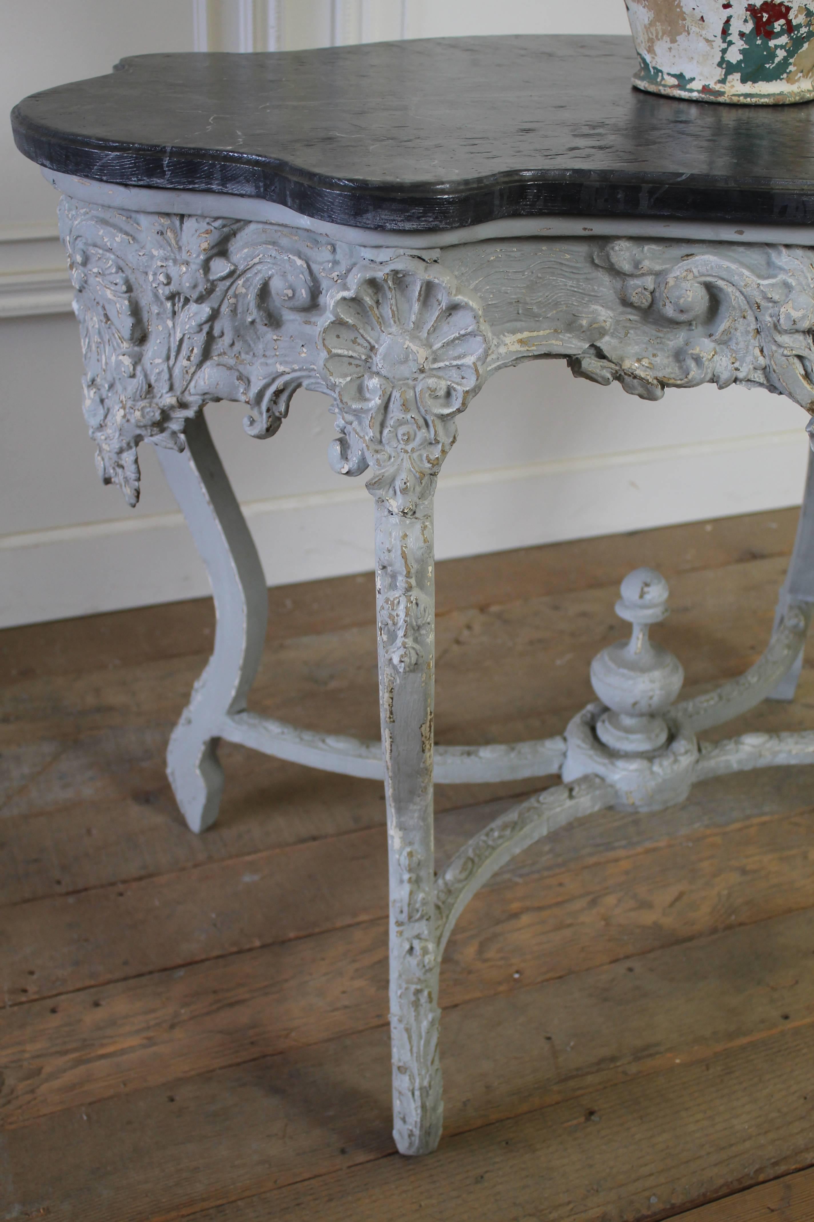 19th Century Painted and Carved French Center Table In Good Condition In Brea, CA
