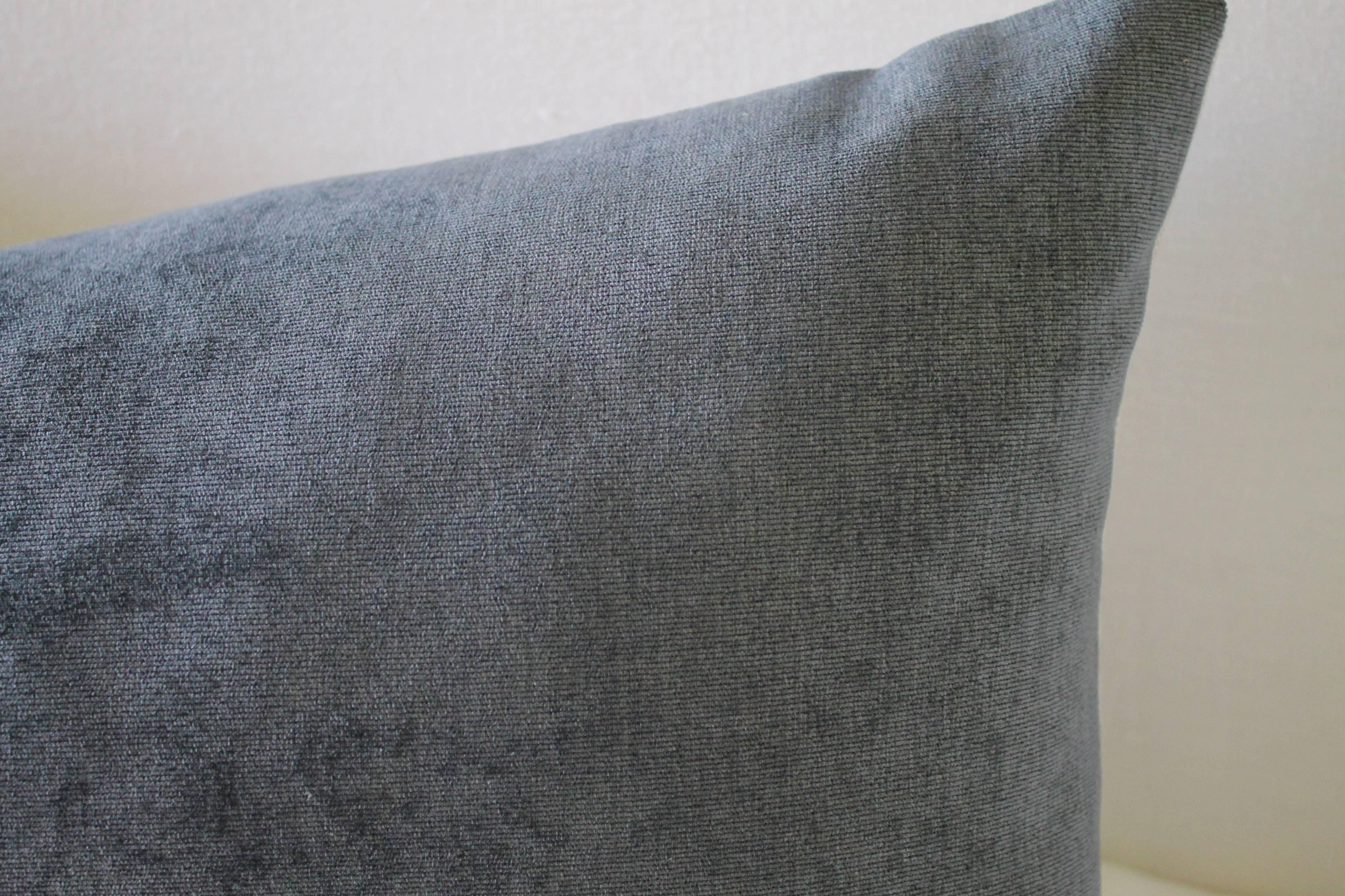 Our velvet and linen accent pillow is custom made in our Full Bloom Cottage studios, a beautiful deep grey with blue tones has a vintage velvet look, the back is 100% pure natural Belgian linen. Zipper closure, overlocked seams, each pillow is
