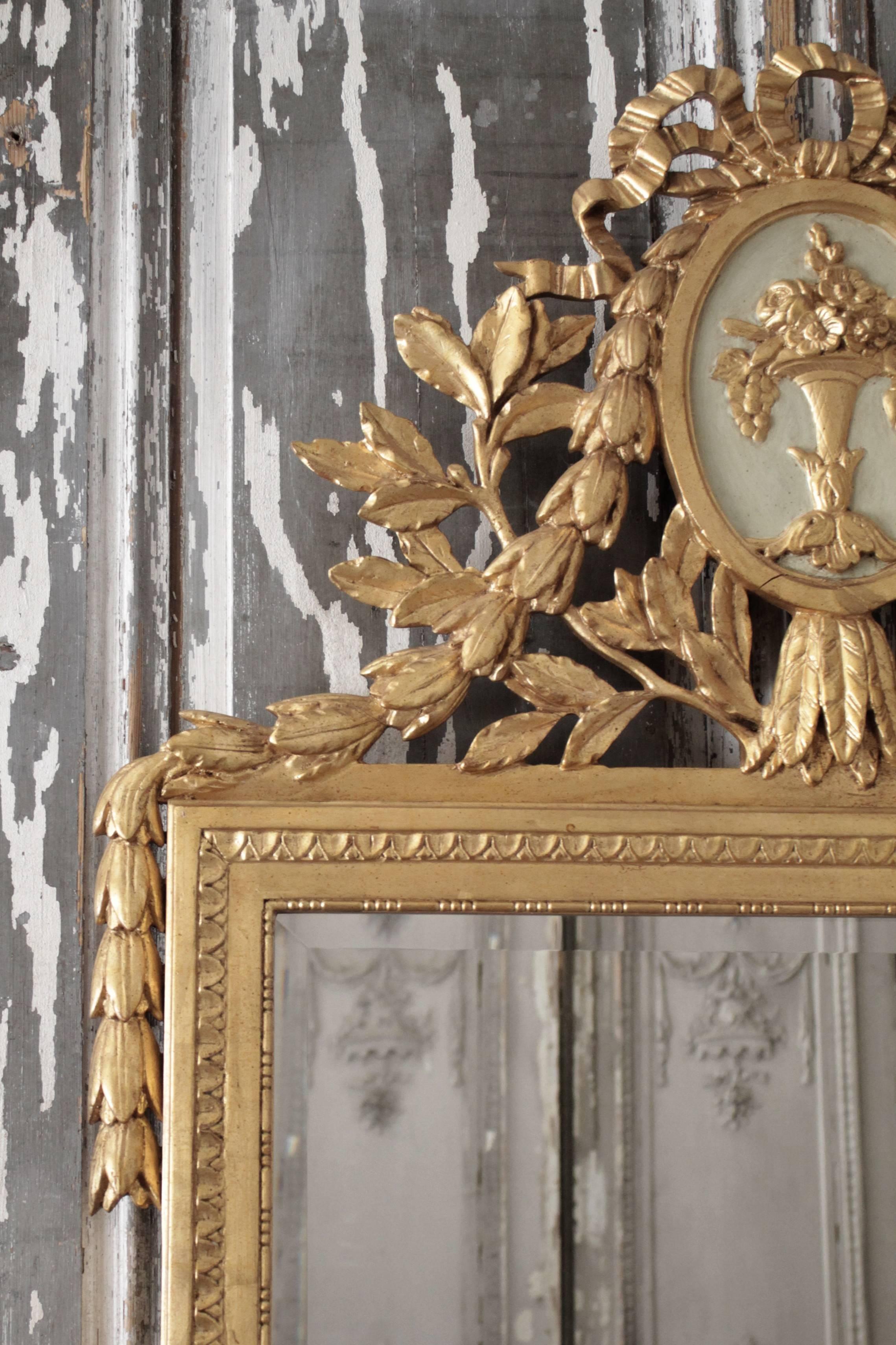 French 19th Century Louis XVI Giltwood Mirror