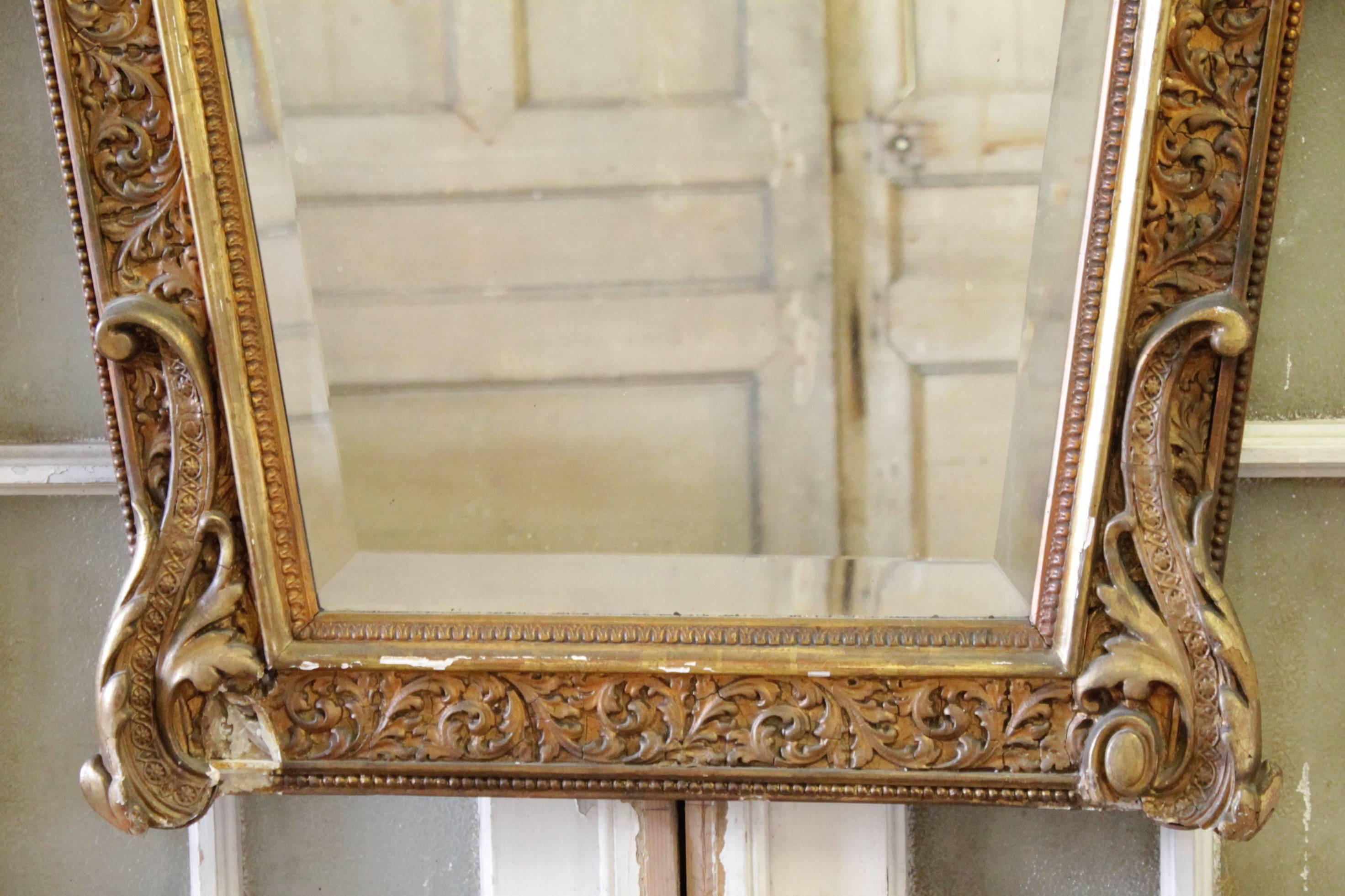 Rare paire de miroirs chérubins en bois doré du 19ème siècle français Abîmé - En vente à Old Town Orange, CA