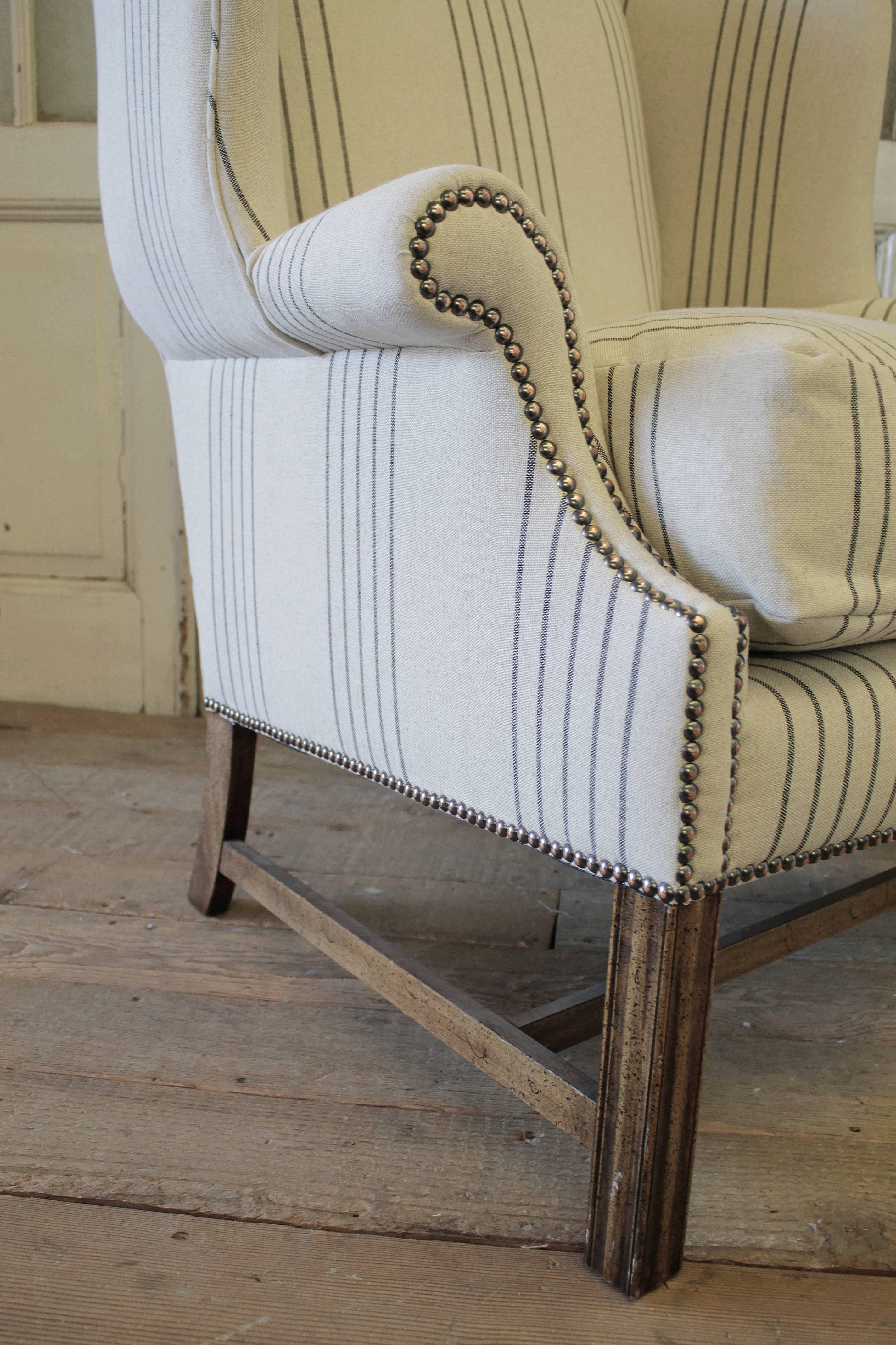 Mid-20th Century Pair of French Linen Wingback Chairs